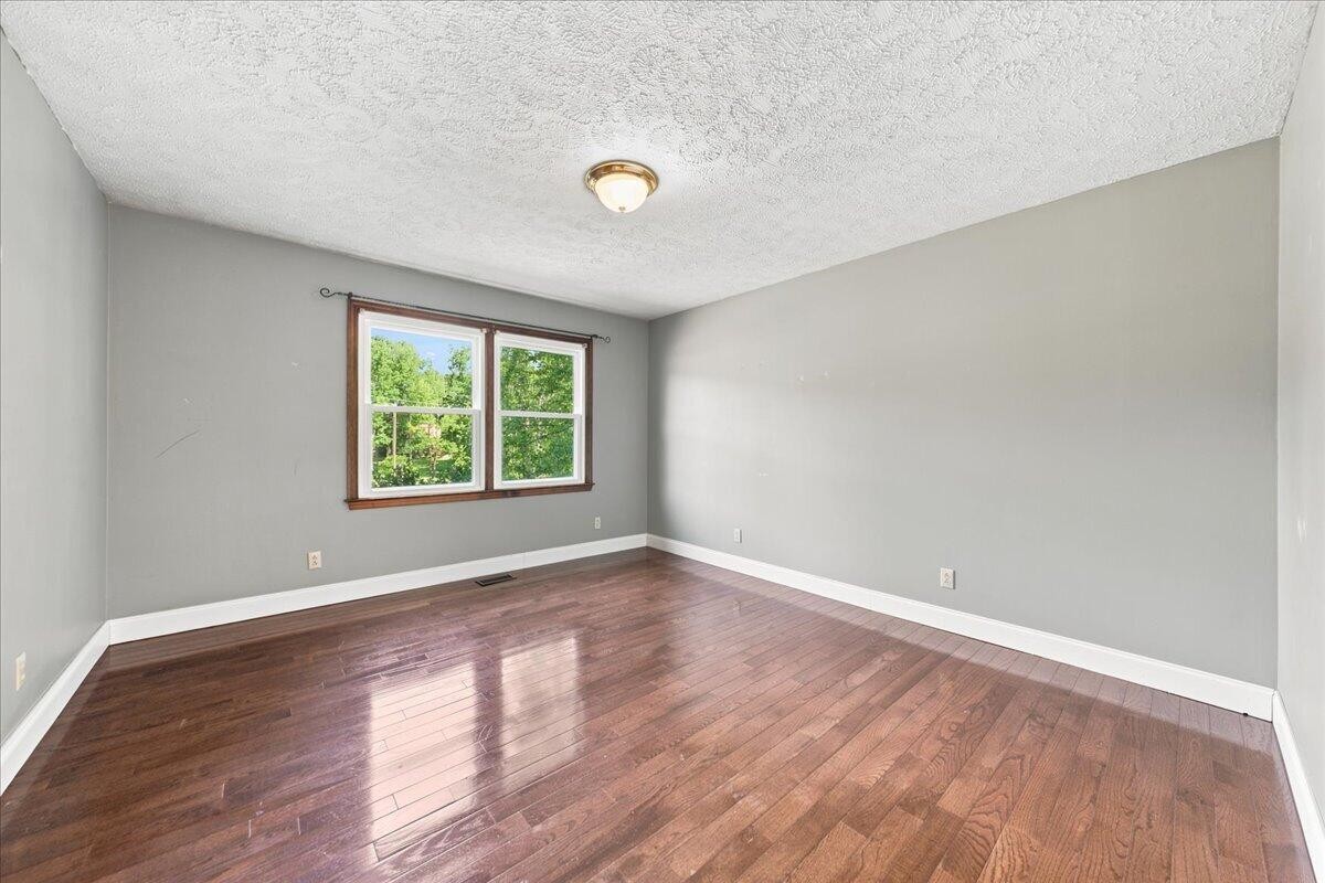 1232 Hall Drive Property Photo 36