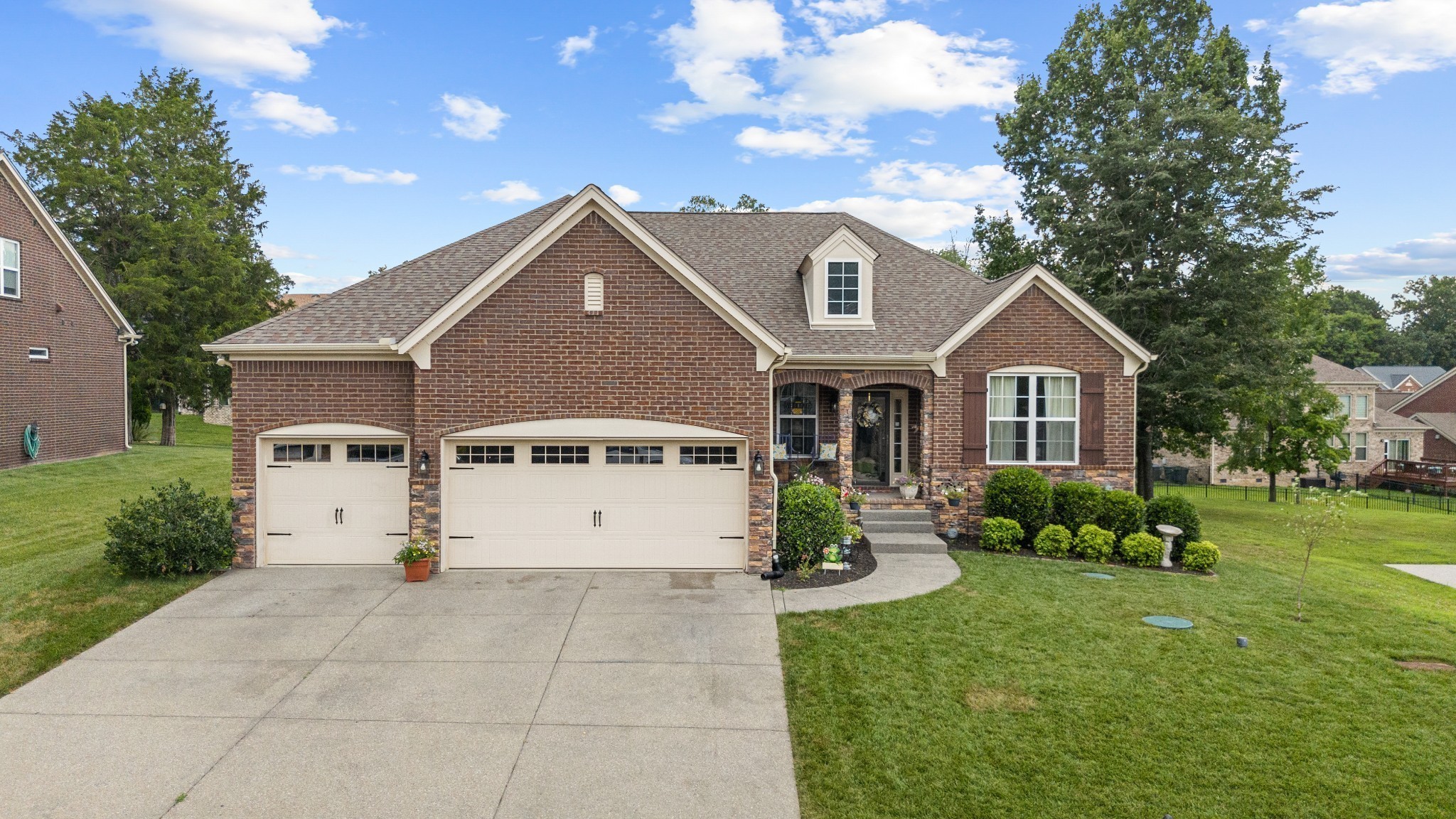 2224 Arbor Pointe Way
