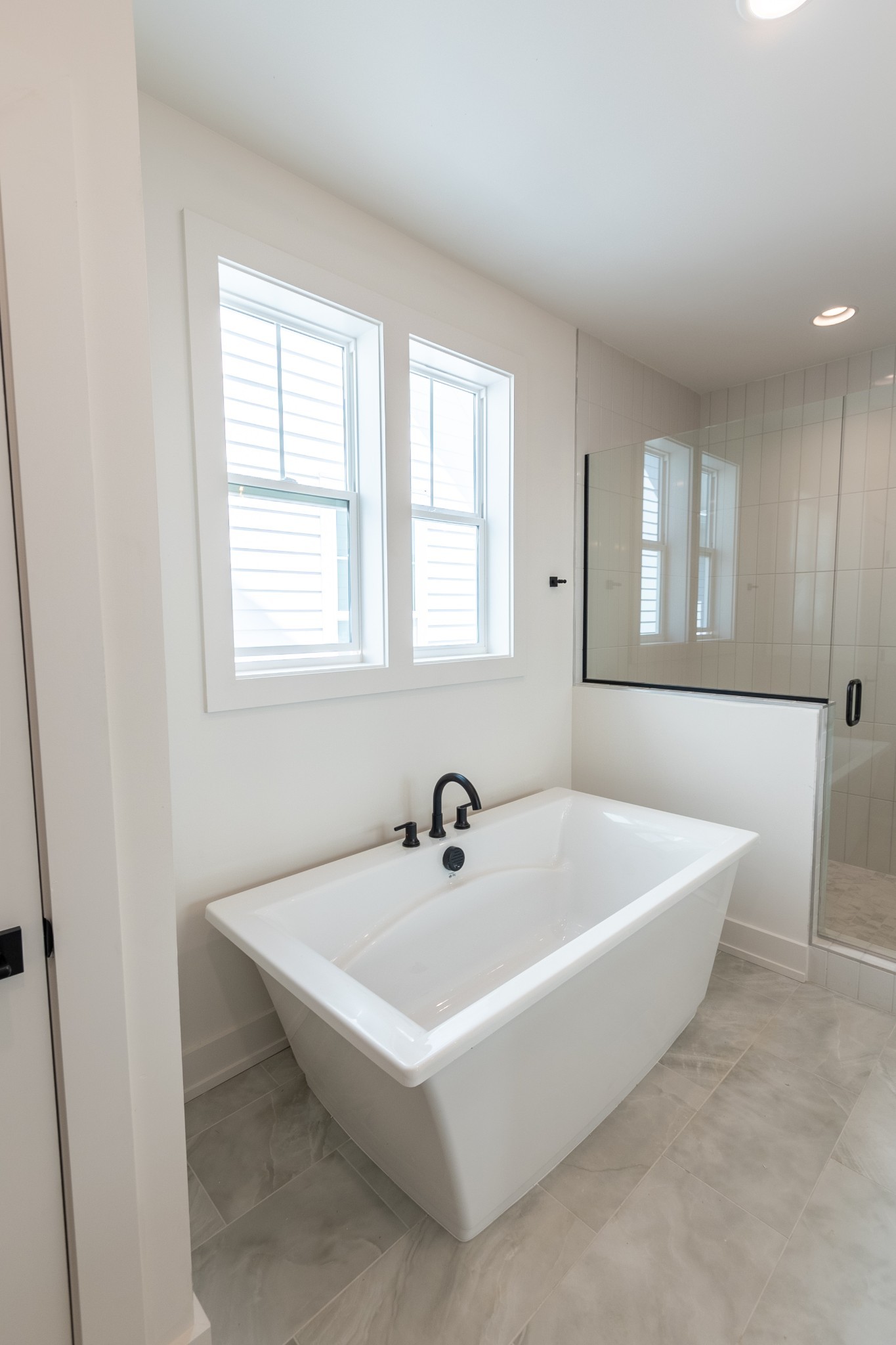 1060 Pique Pl Property Photo 19