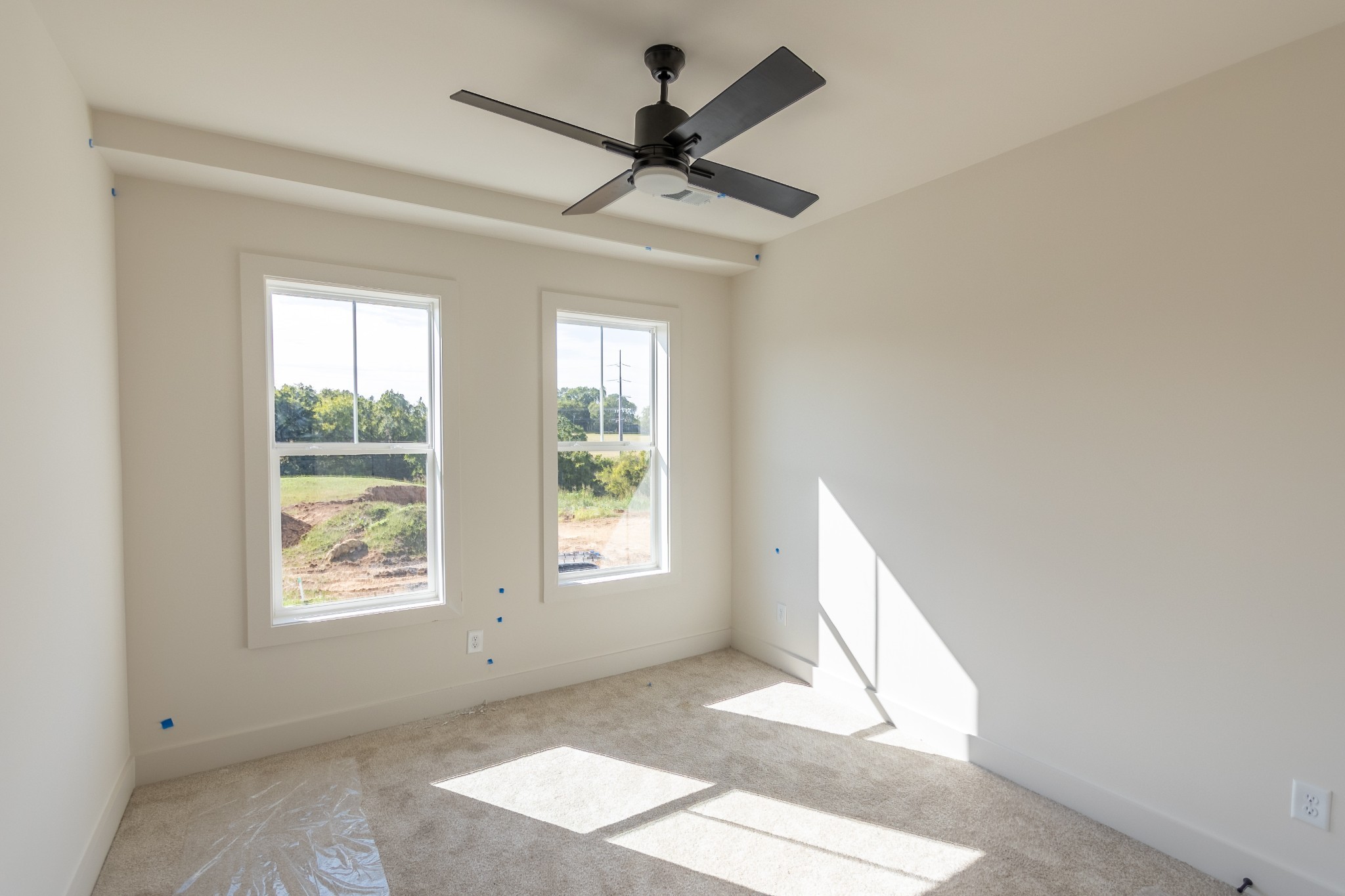 1060 Pique Pl Property Photo 22