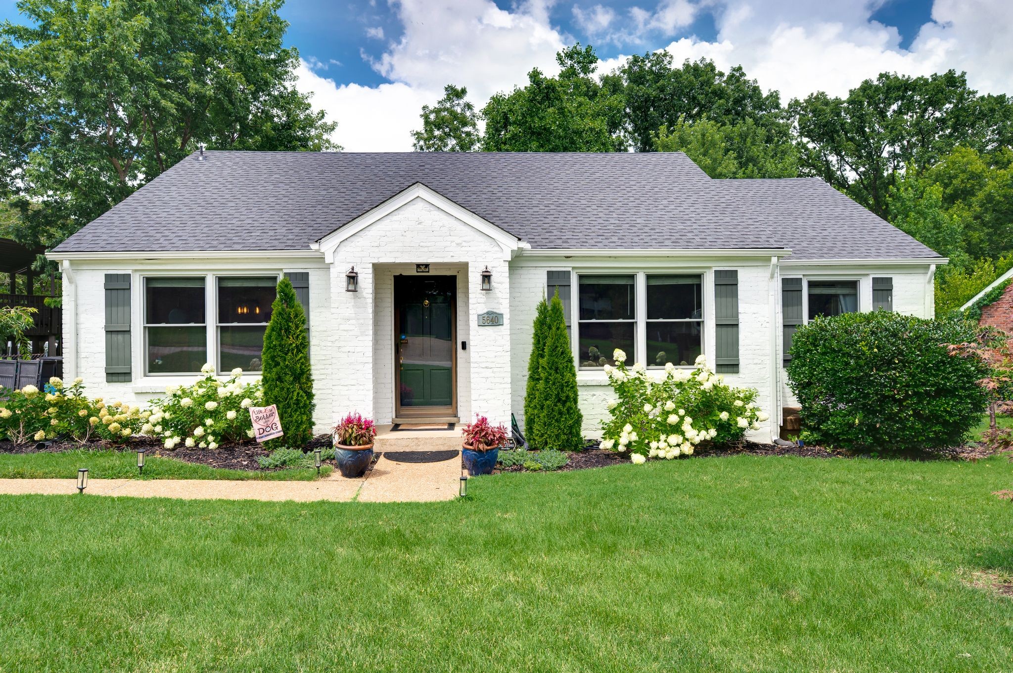 5640 Stoneway Trl Property Photo 1
