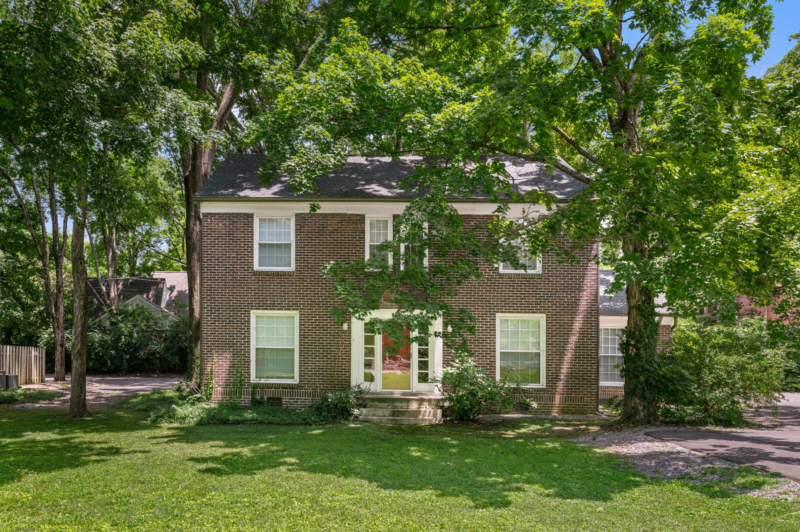 600 Bowling Ave Property Photo 1