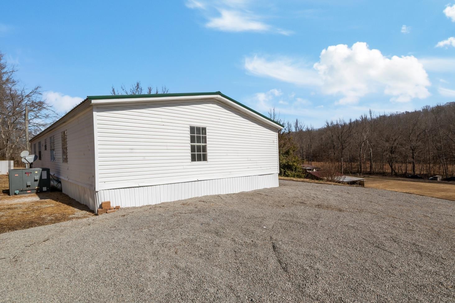 624 Nickletown Rd Property Photo 40