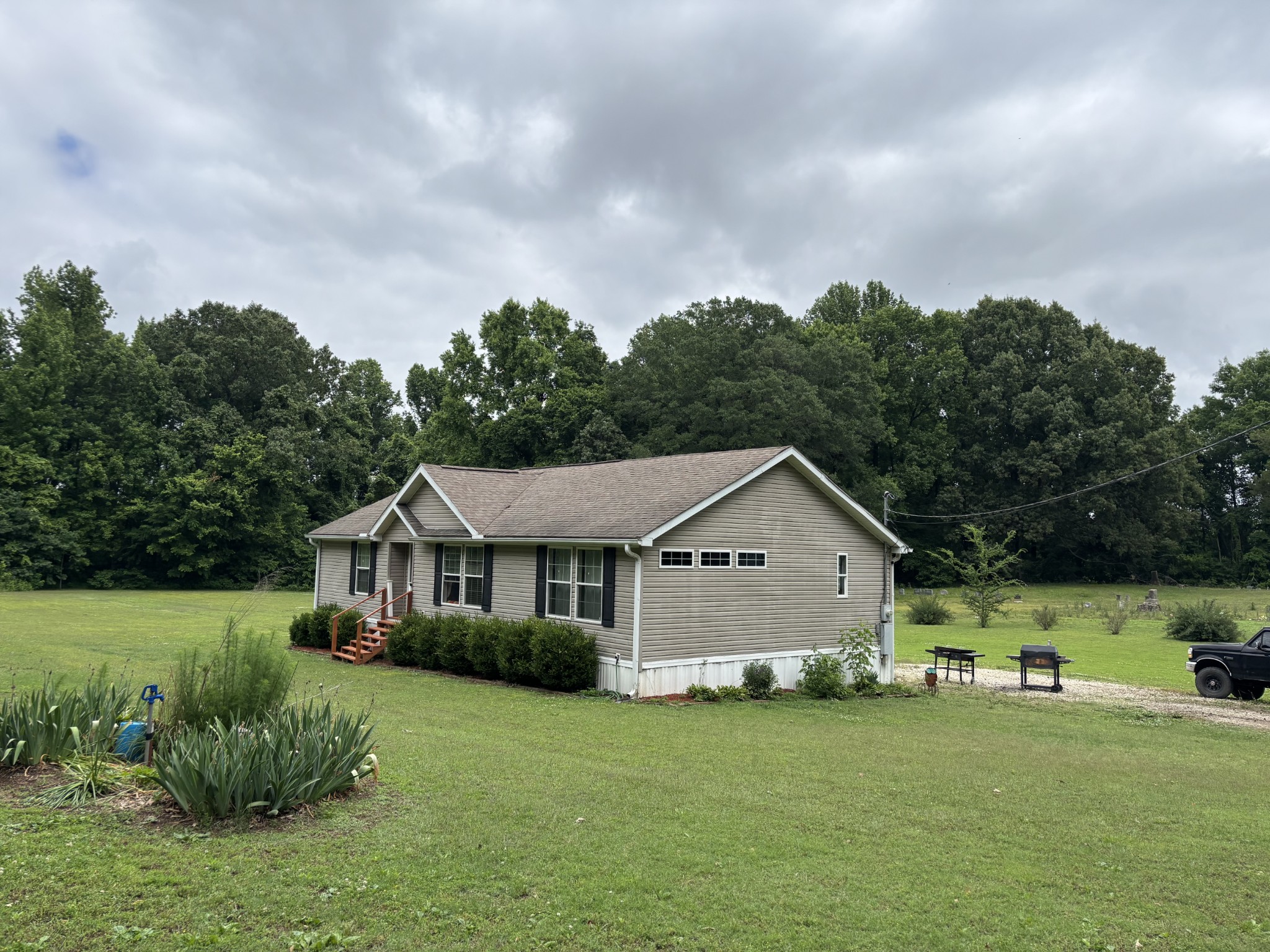 385 Shady Rest Rd