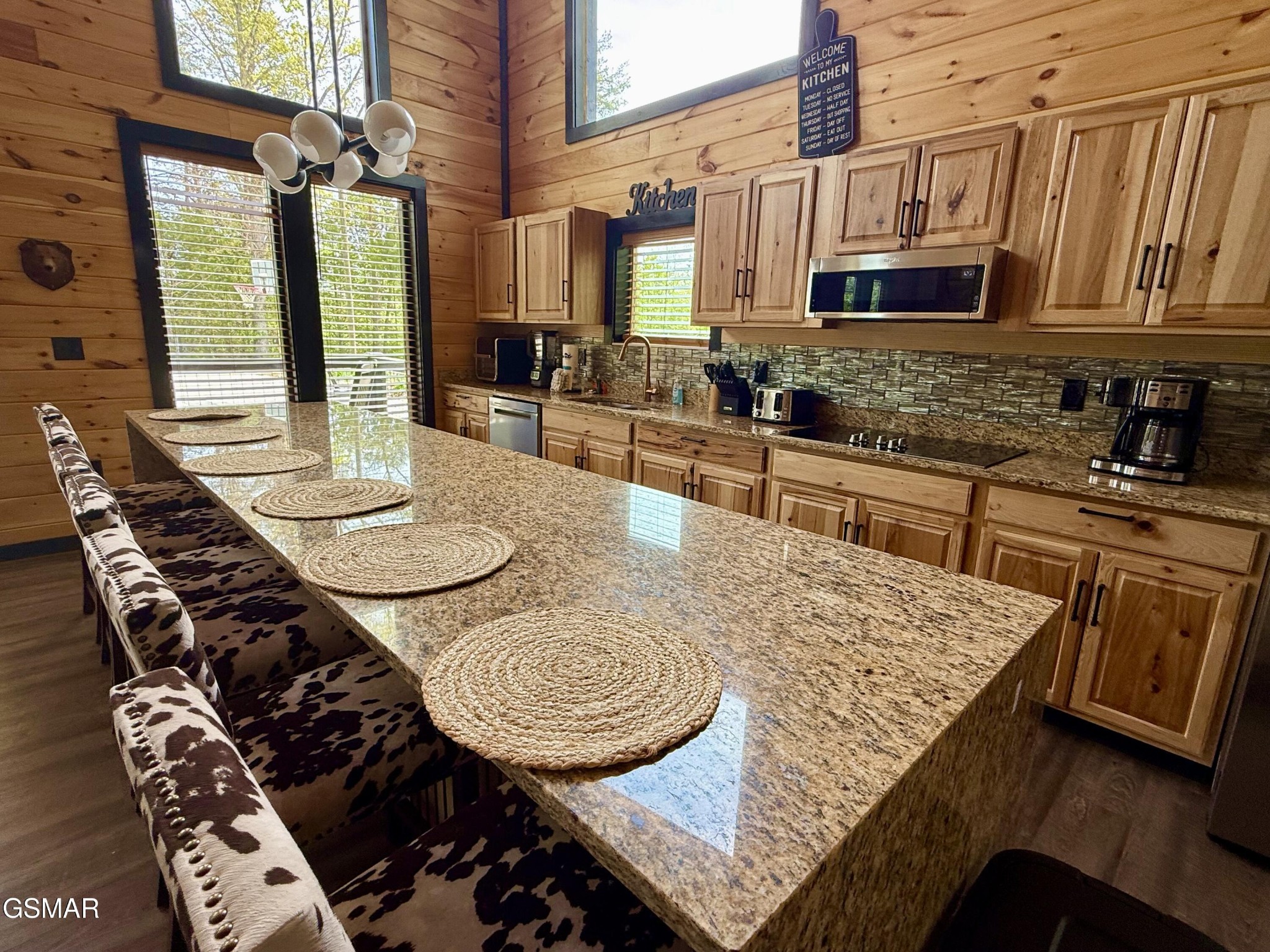 725 Timberlake Circle Property Photo 11