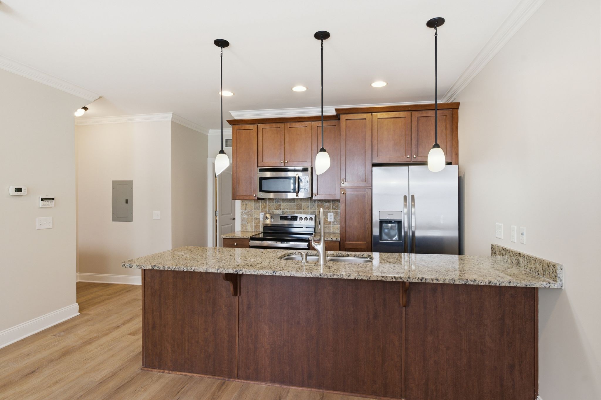 3122 Long Boulevard Property Photo 14