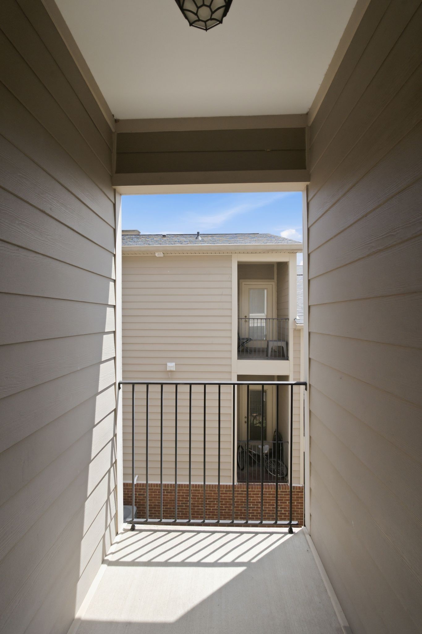 3122 Long Boulevard Property Photo 25