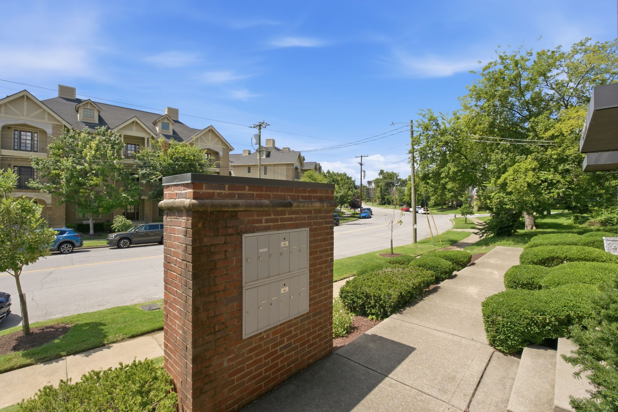 3122 Long Boulevard Property Photo 27