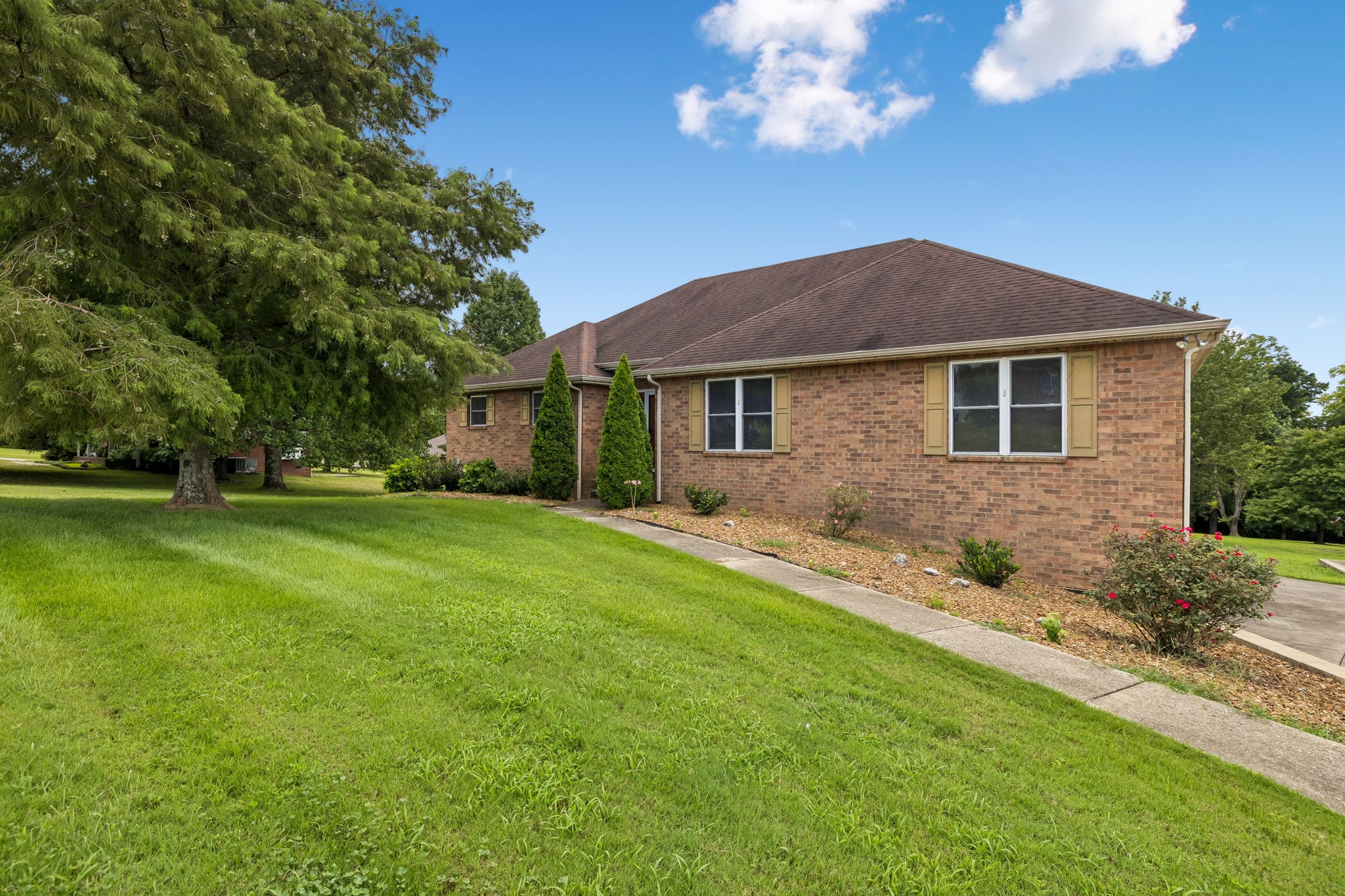 1517 Anthony Way Property Photo 1