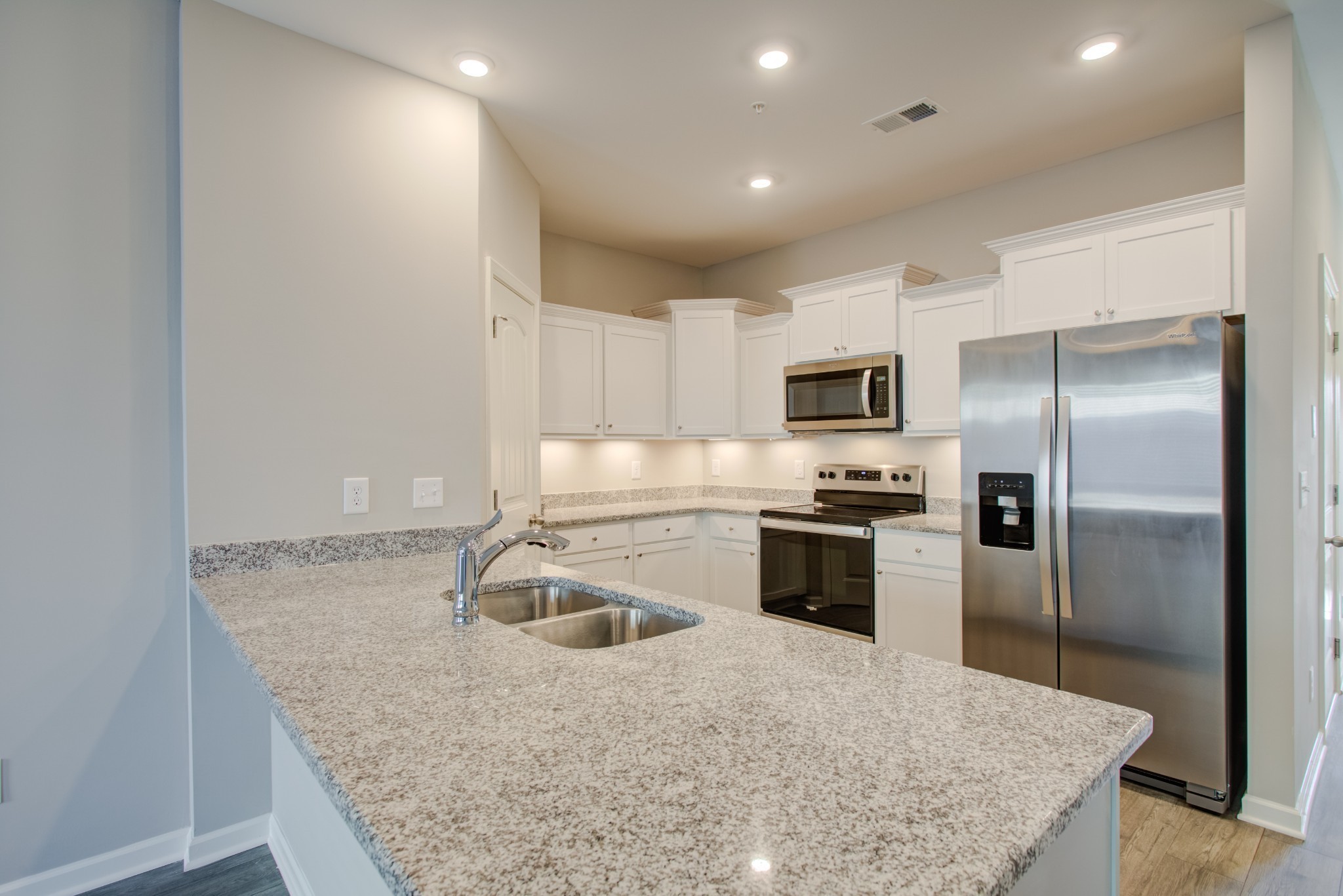 156 Grand Avenue Property Photo 3