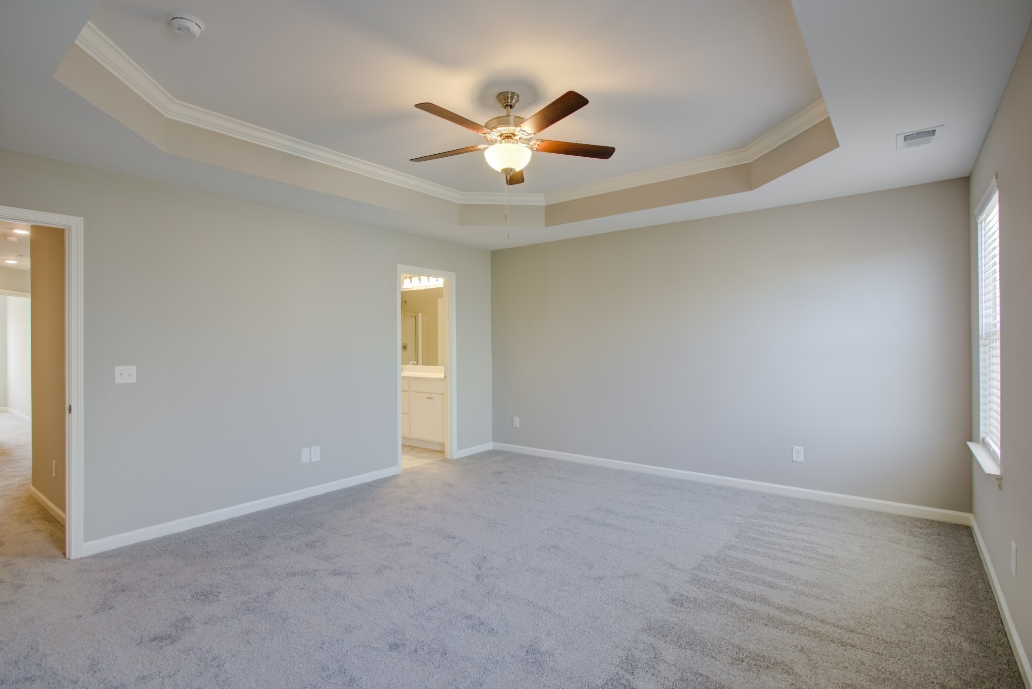 156 Grand Avenue Property Photo 5