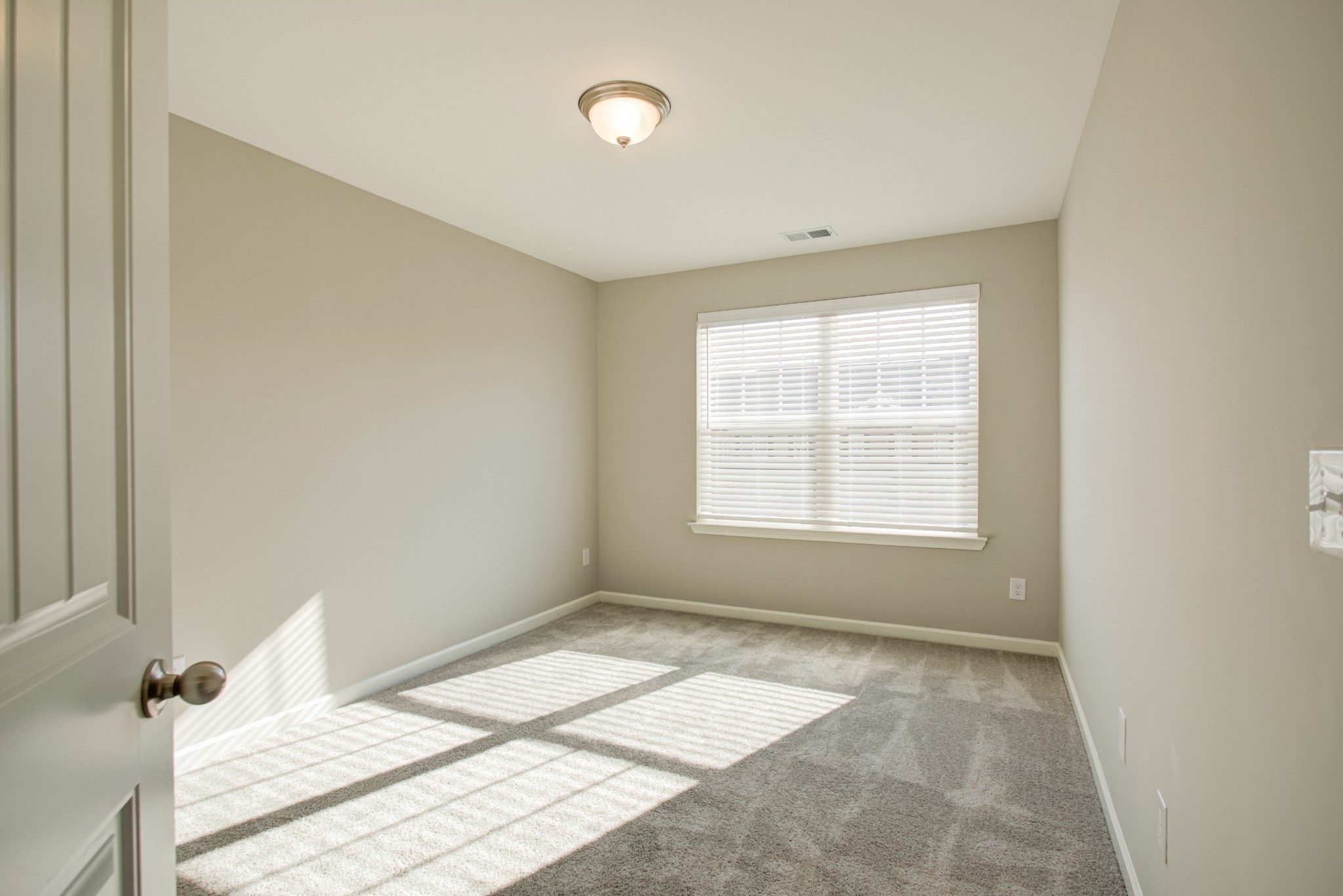 156 Grand Avenue Property Photo 7