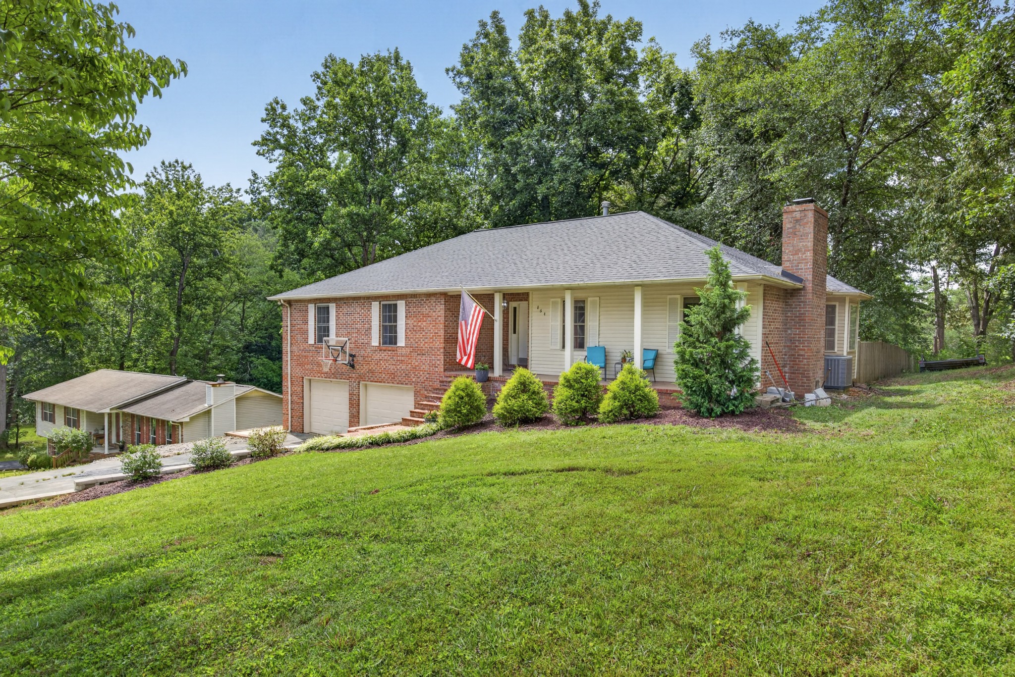 864 Spring Valley Rd Property Photo 1