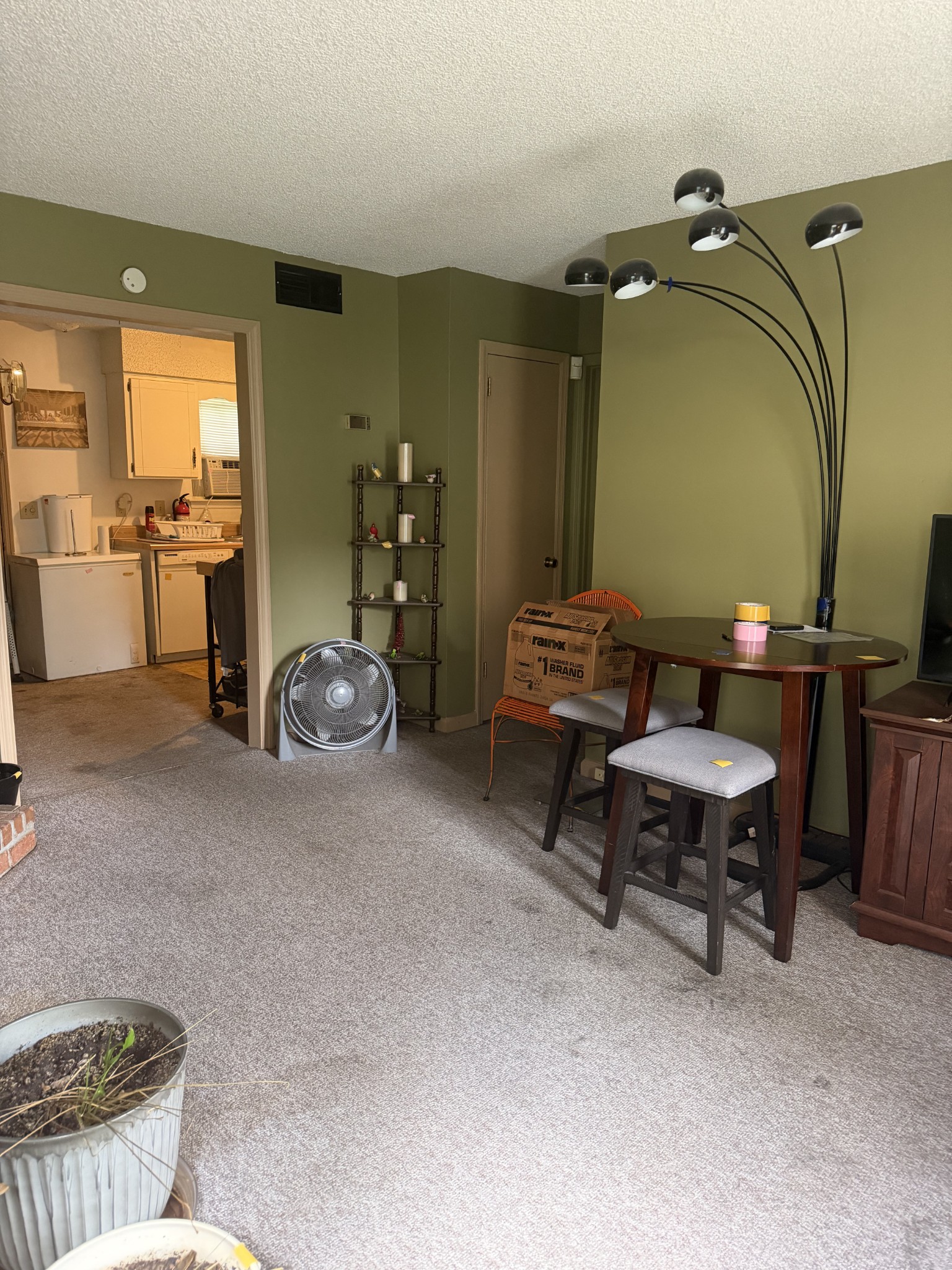 4020 Shufeld Ct Property Photo 7
