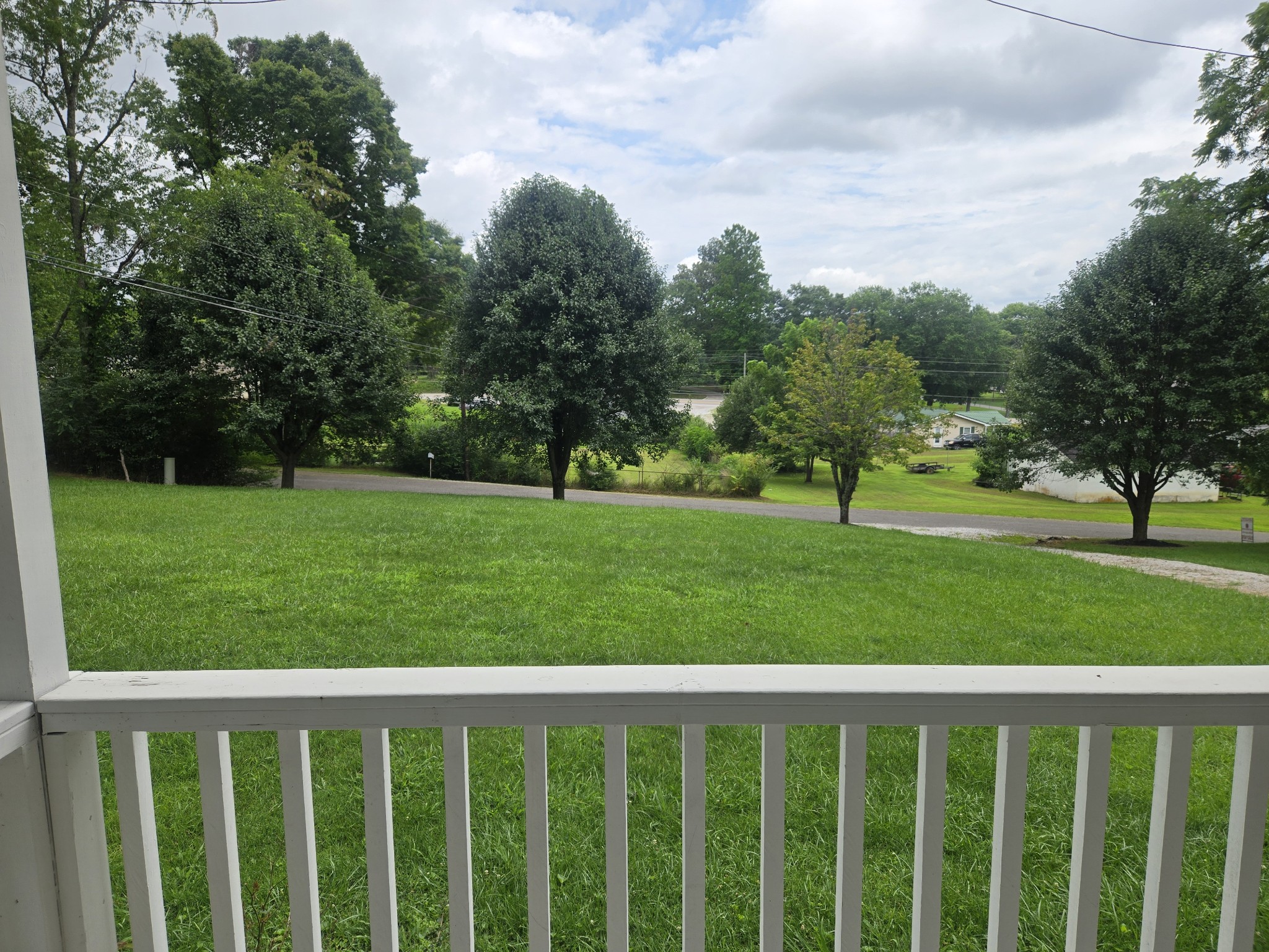 193 W Lee Dr Property Photo 6