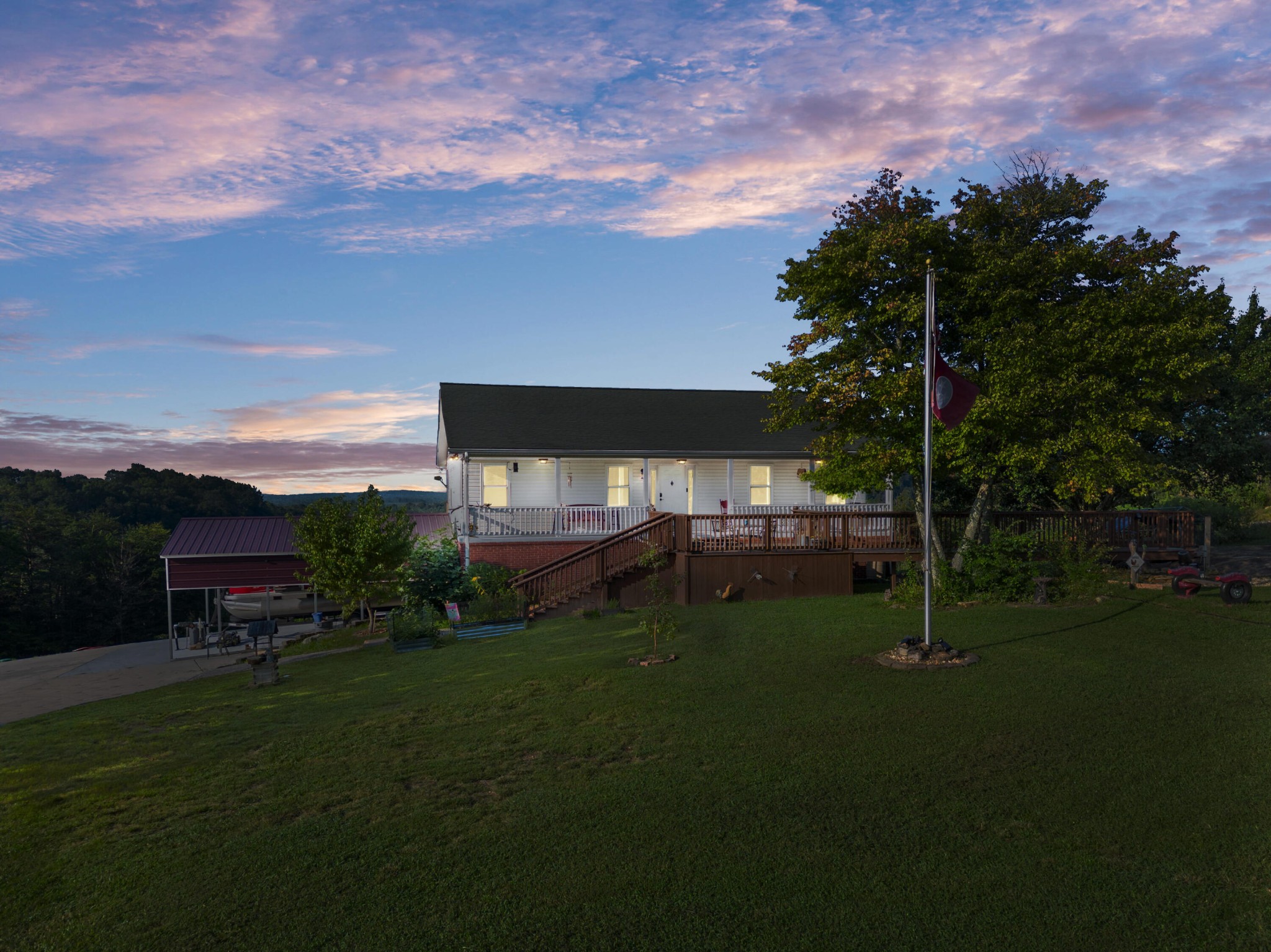 351 Green Road Property Photo 1