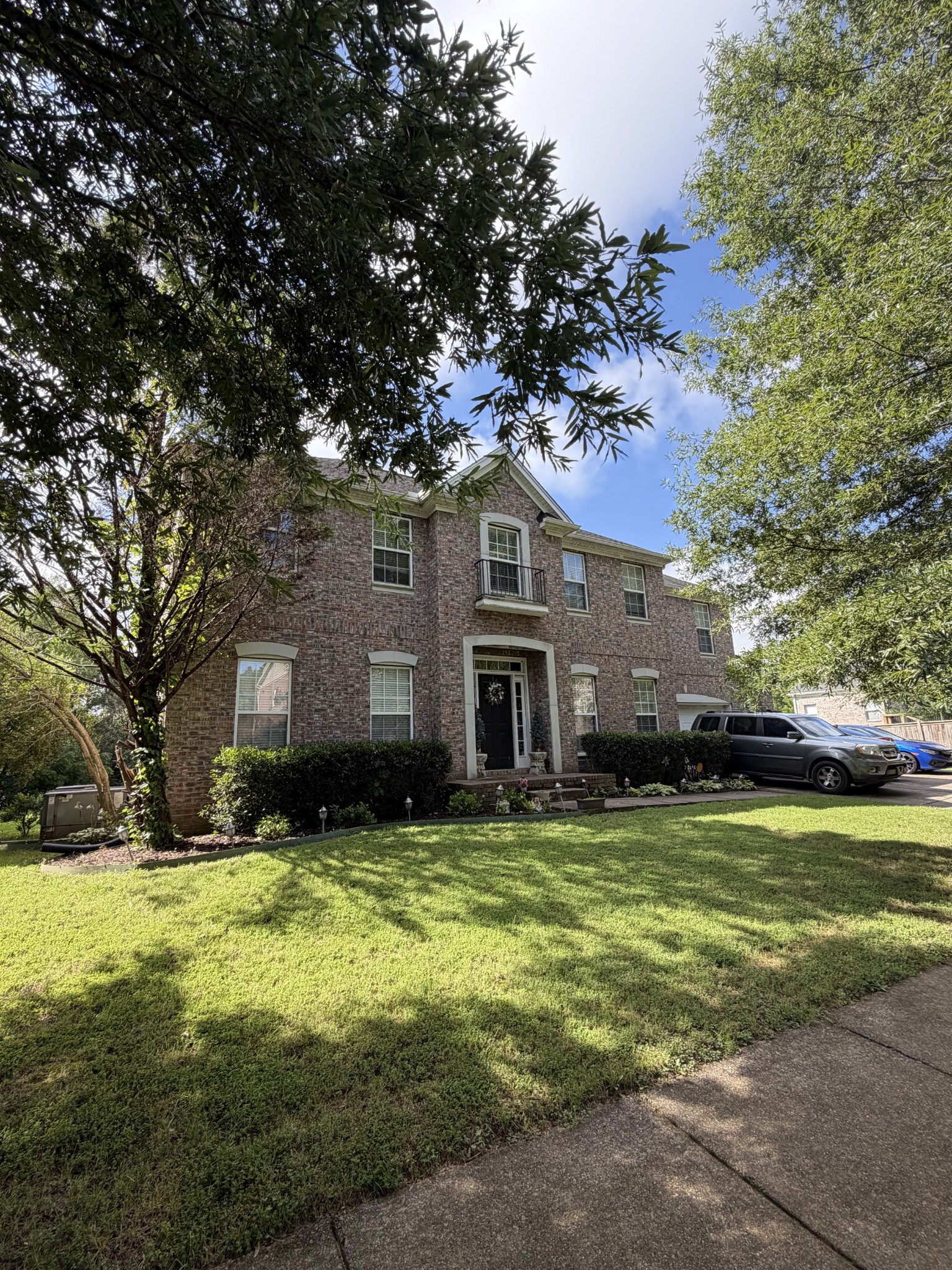 7524 Woodstream Dr Property Photo 1
