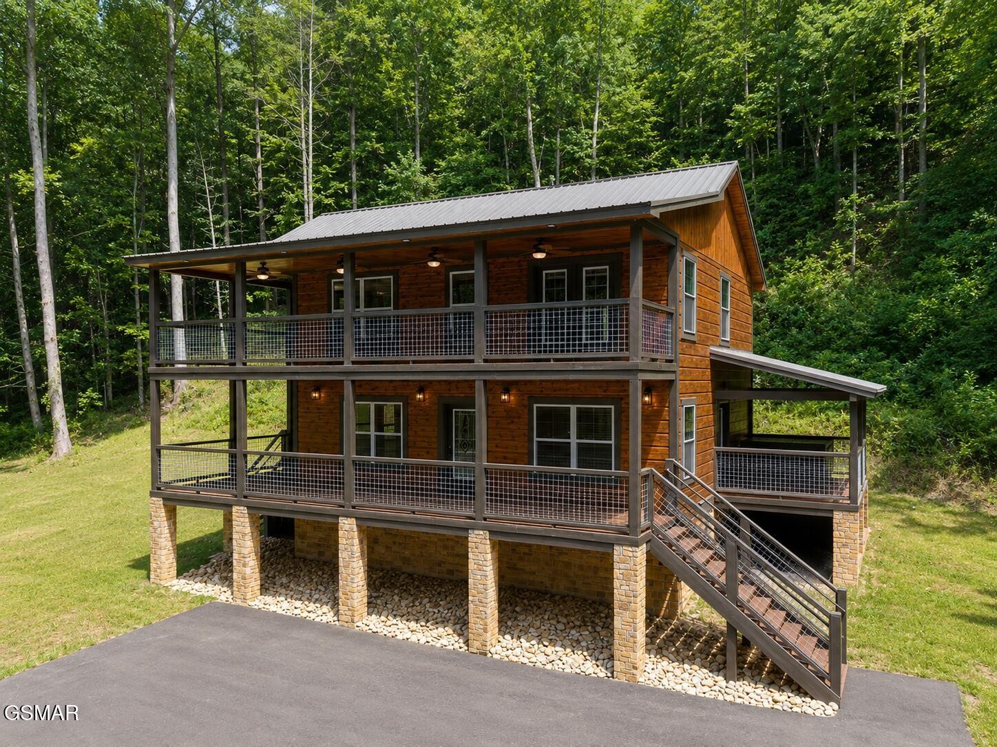 3066 N Clear Fork Road Property Photo 1