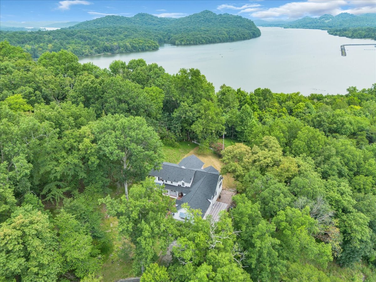 30 Lampley Ln Property Photo 7
