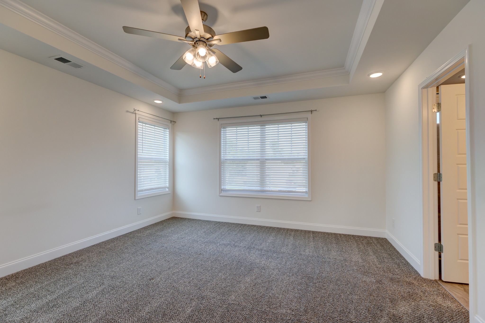 1385 Harmon Ln Property Photo 31