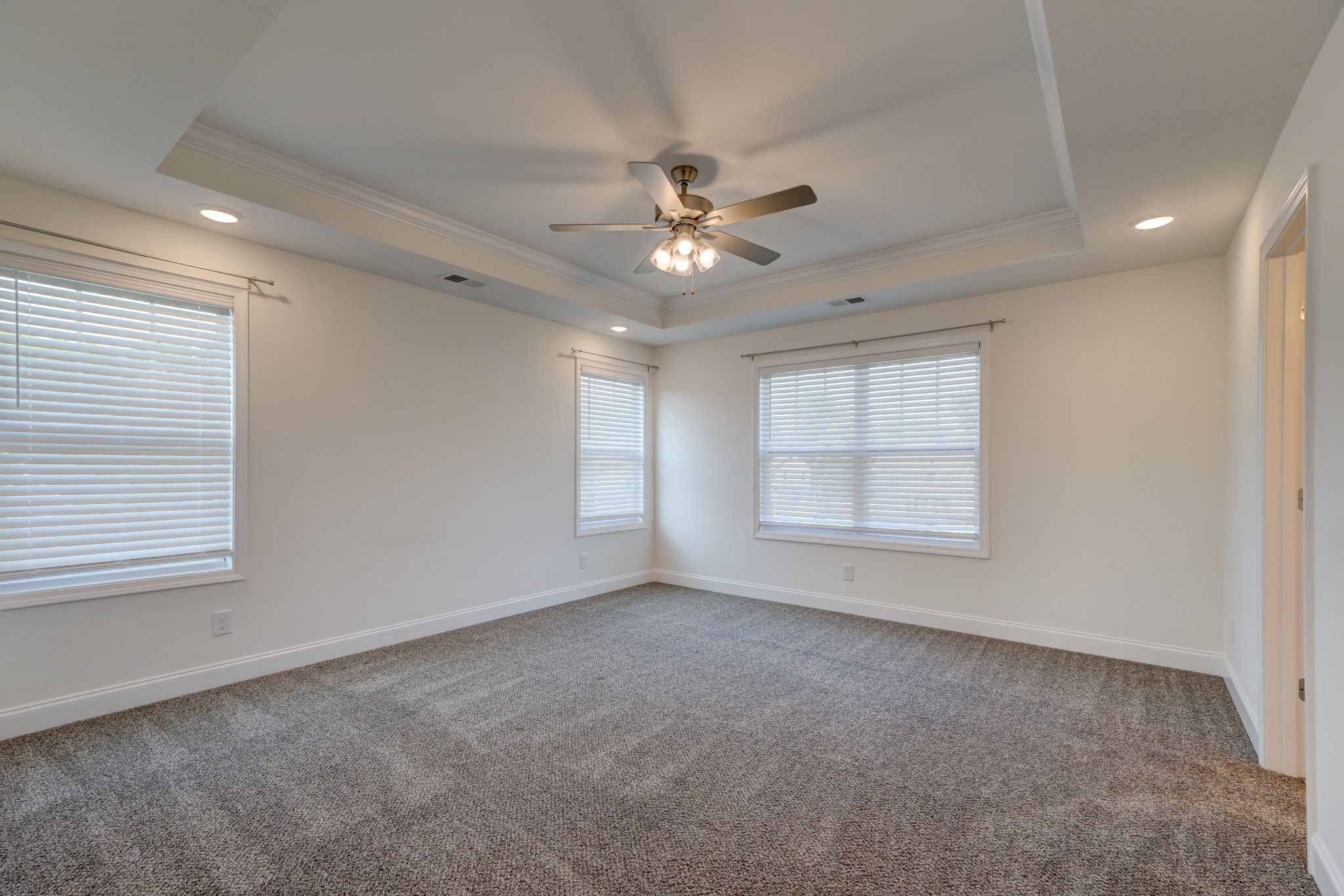 1385 Harmon Ln Property Photo 33