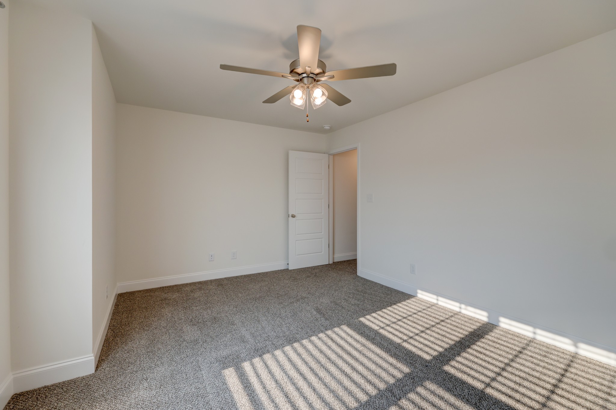 1385 Harmon Ln Property Photo 44