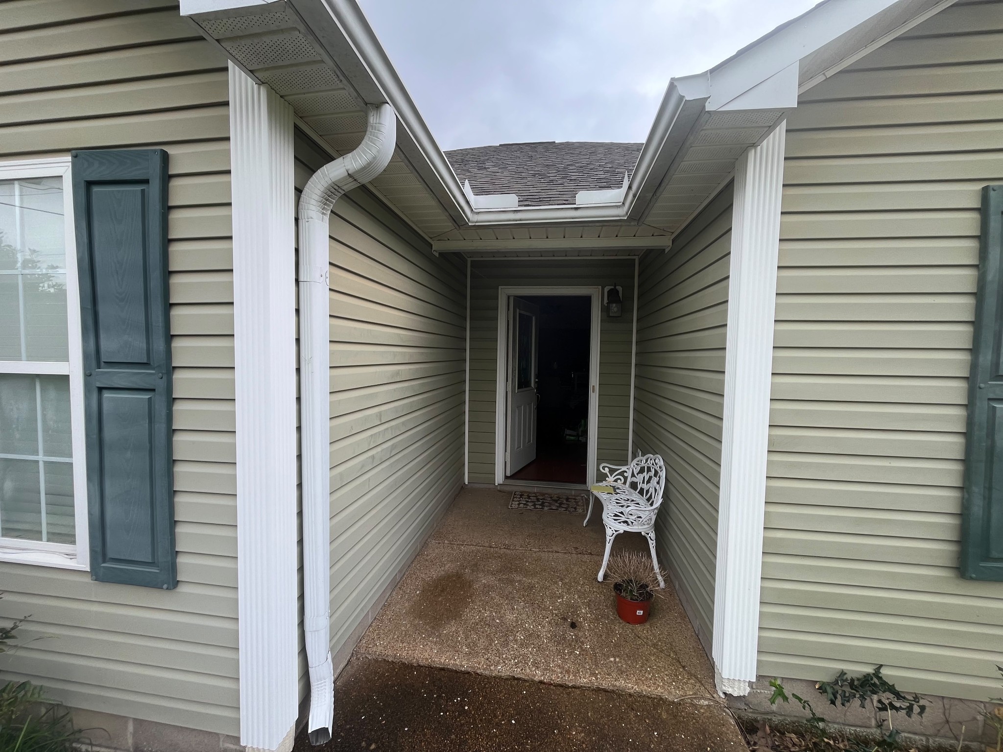 460 Kendyl Cv Property Photo 5