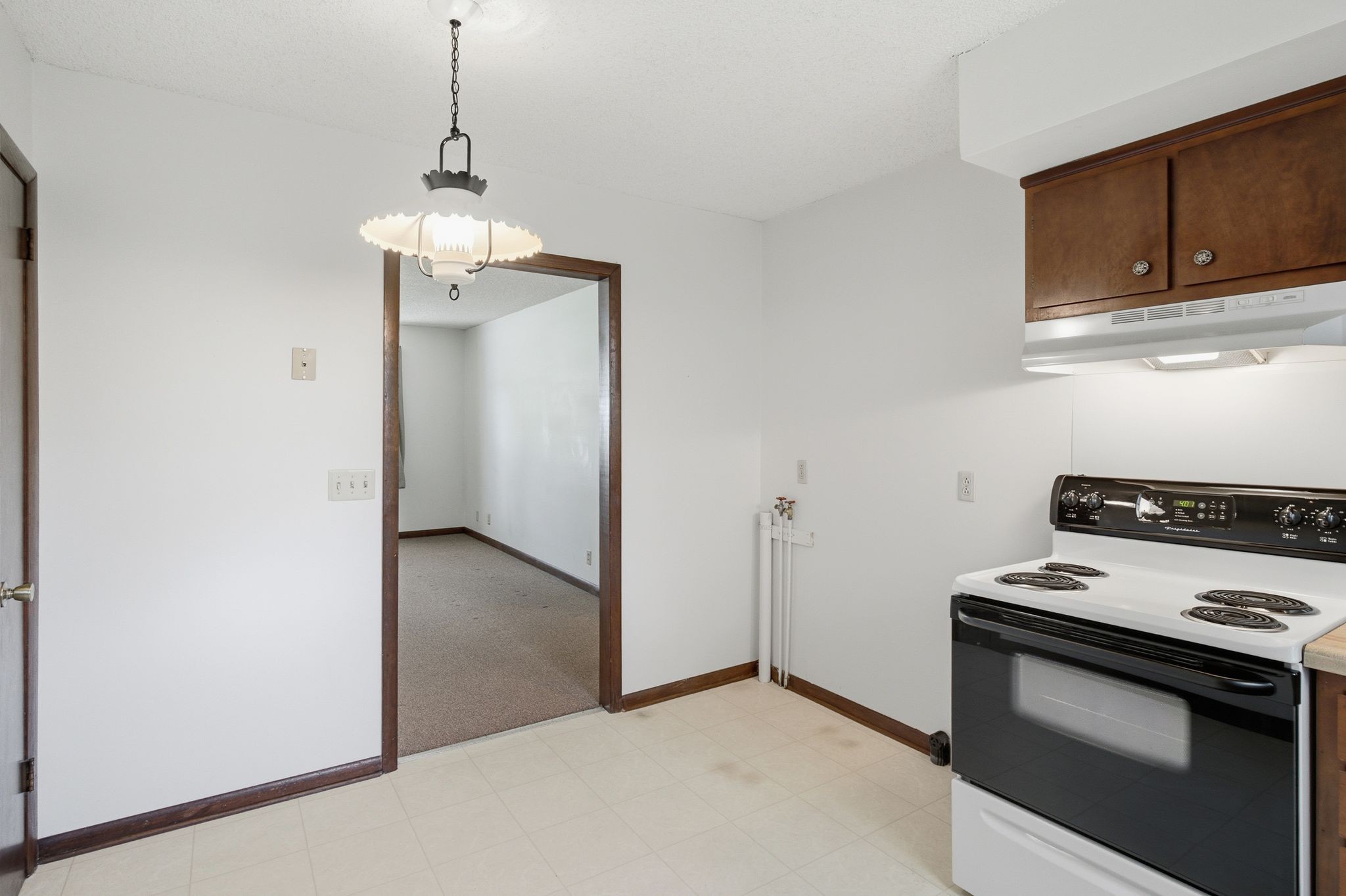 4778 A B Trenton Dr Property Photo 18