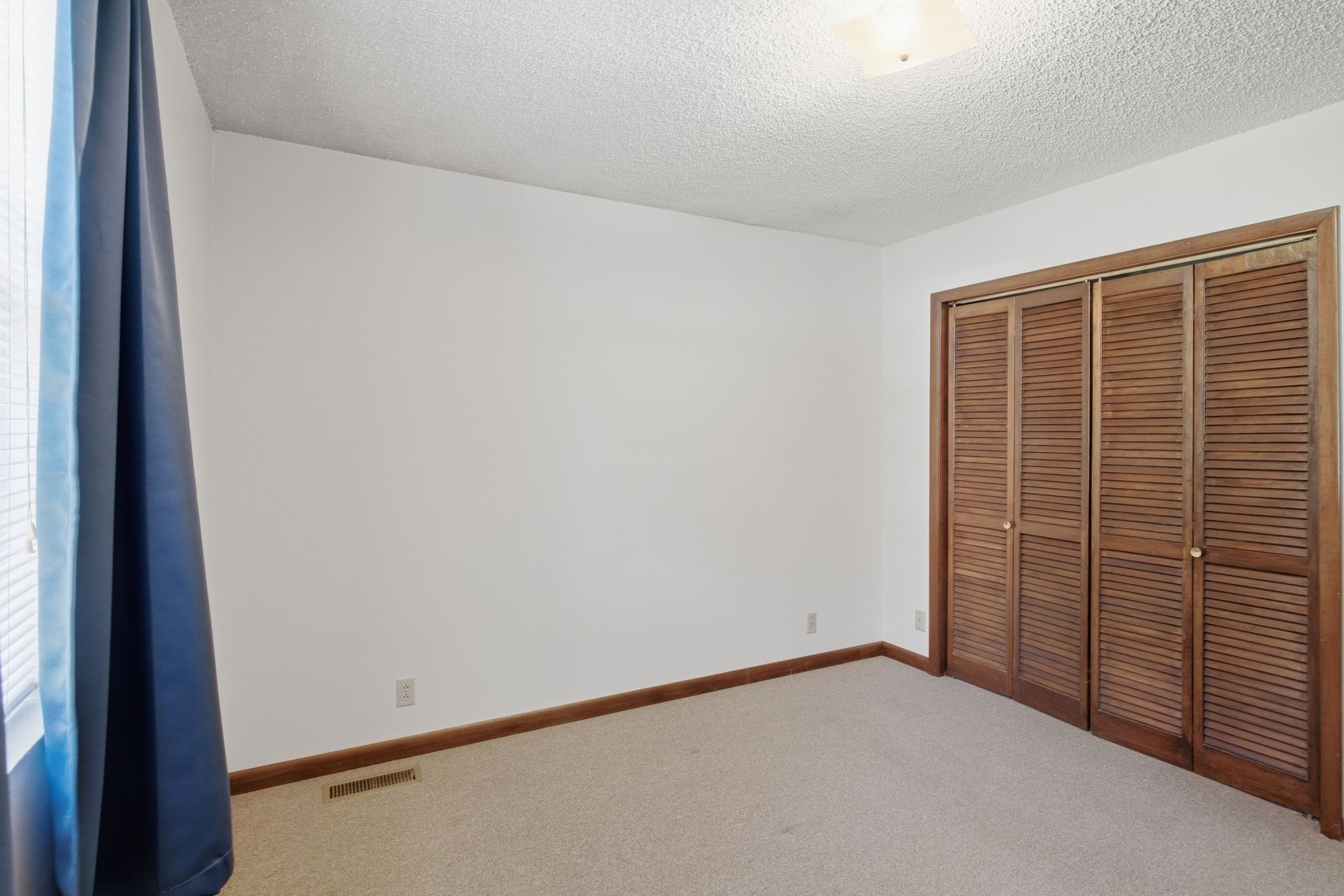 4778 A B Trenton Dr Property Photo 20
