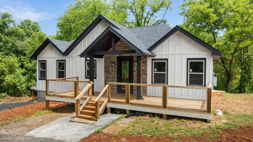 2222 Bales Road Property Photo 1