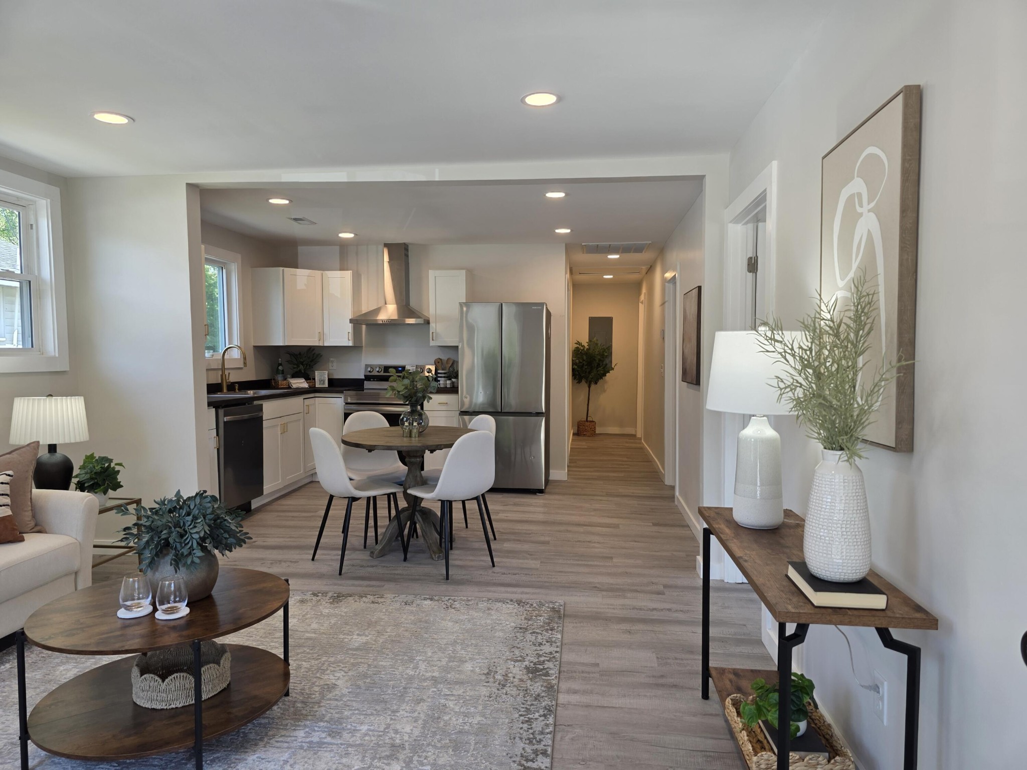 2512 Taylor Street Property Photo 1