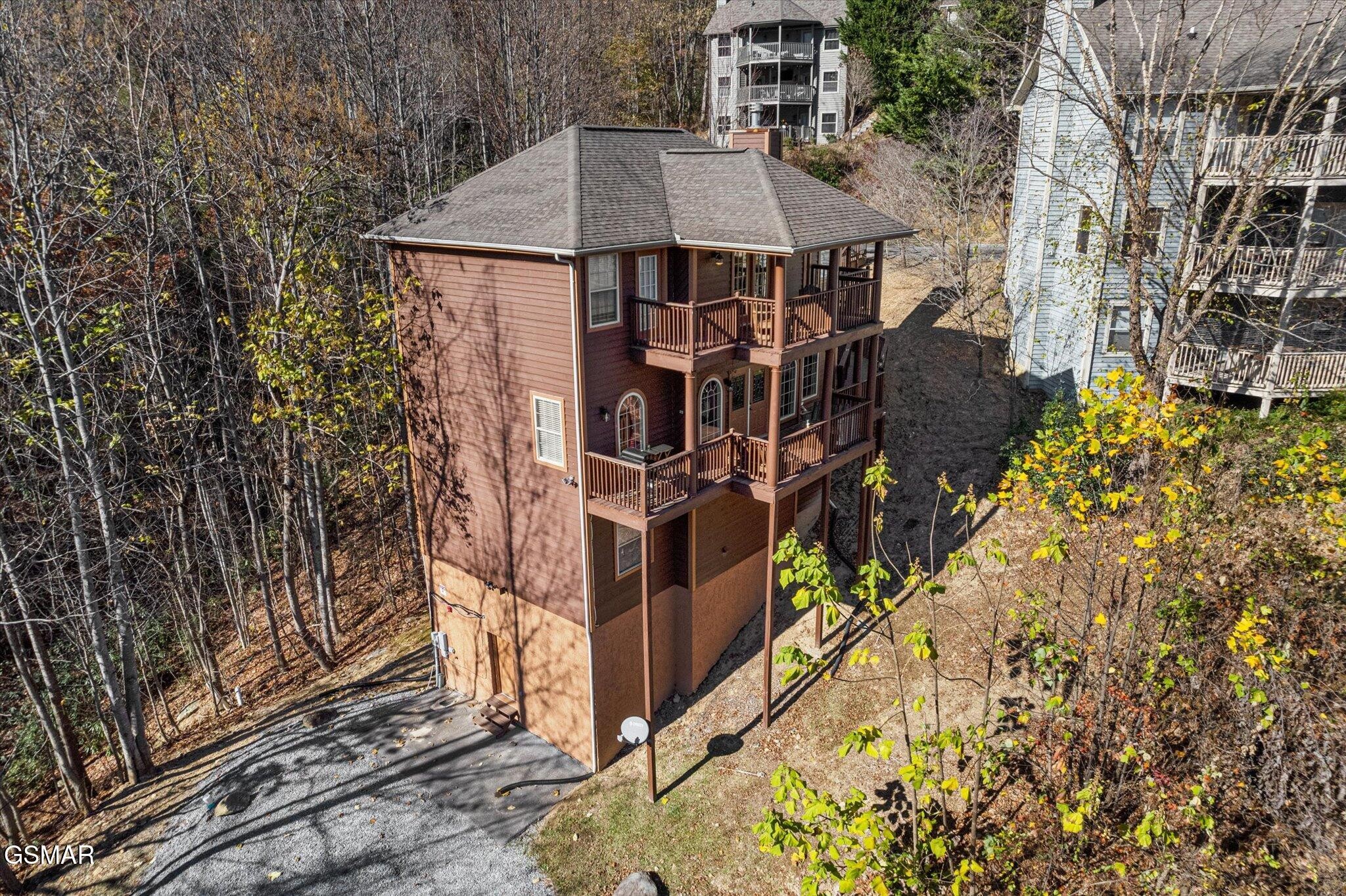 909 Black Wolf Way Property Photo 1