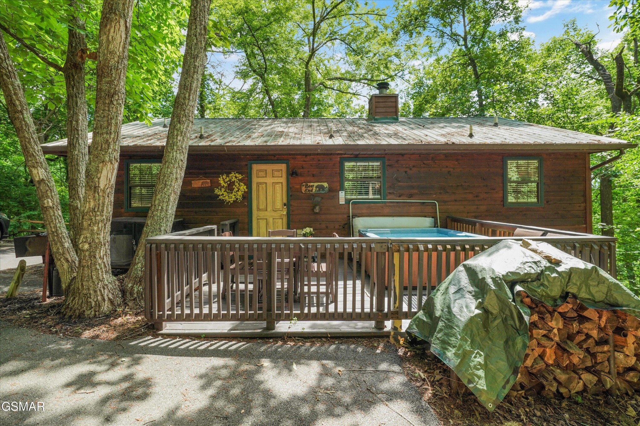 615 Iron Mountain Road Property Photo 1