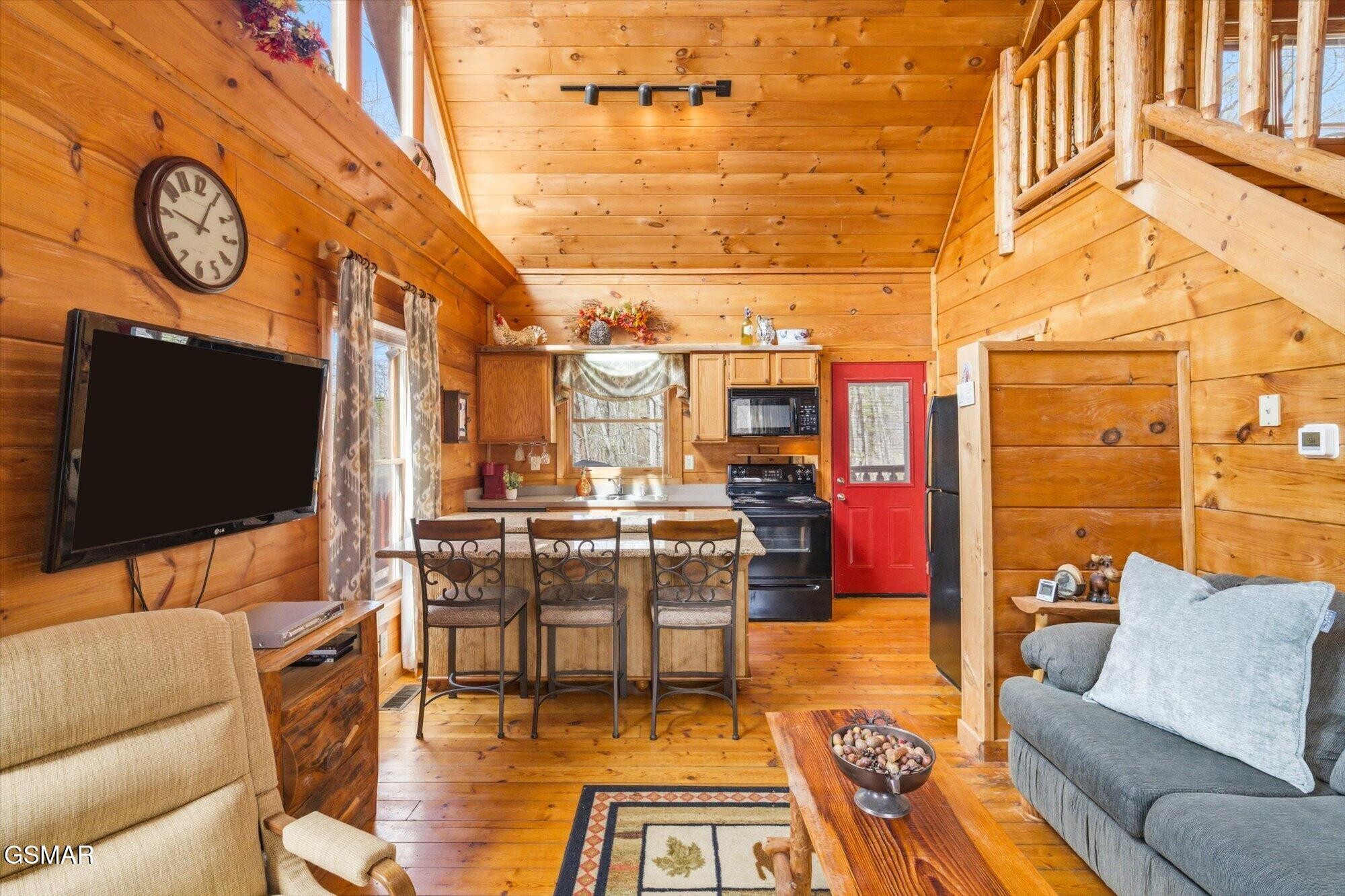 2430 N School Hse Gap Road Property Photo 11