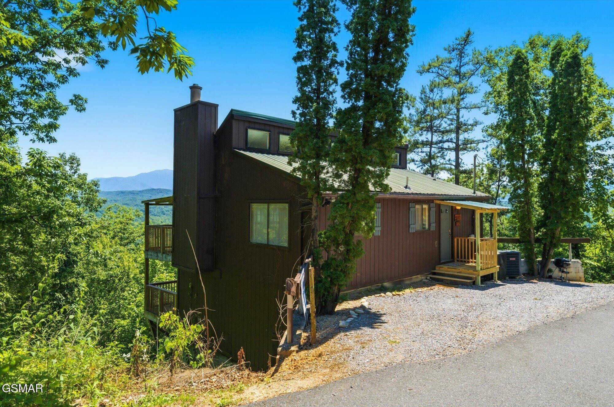 1846 Blue Tick Way Property Photo 1