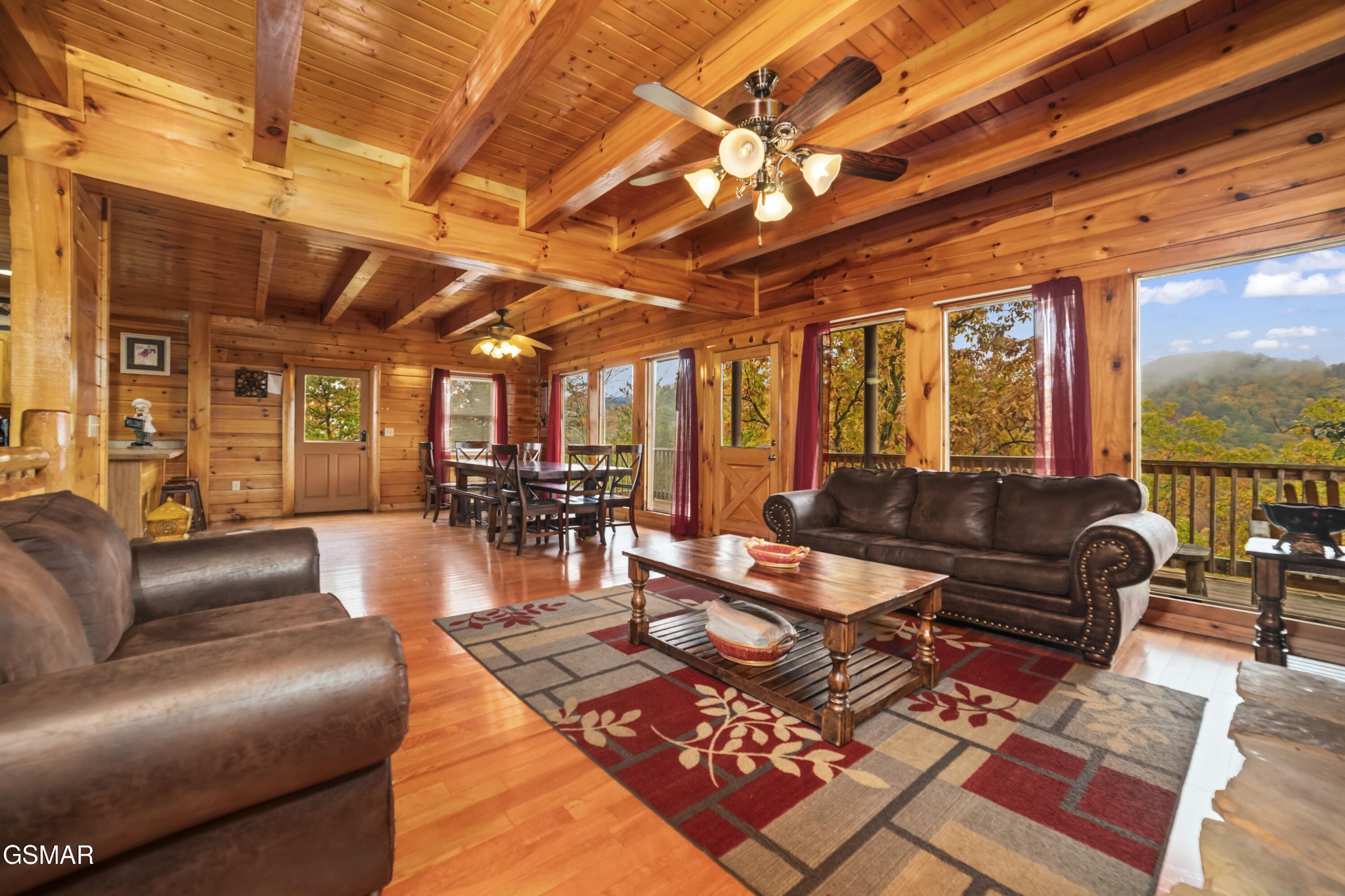1447 Eagle Cloud Way Property Photo 3