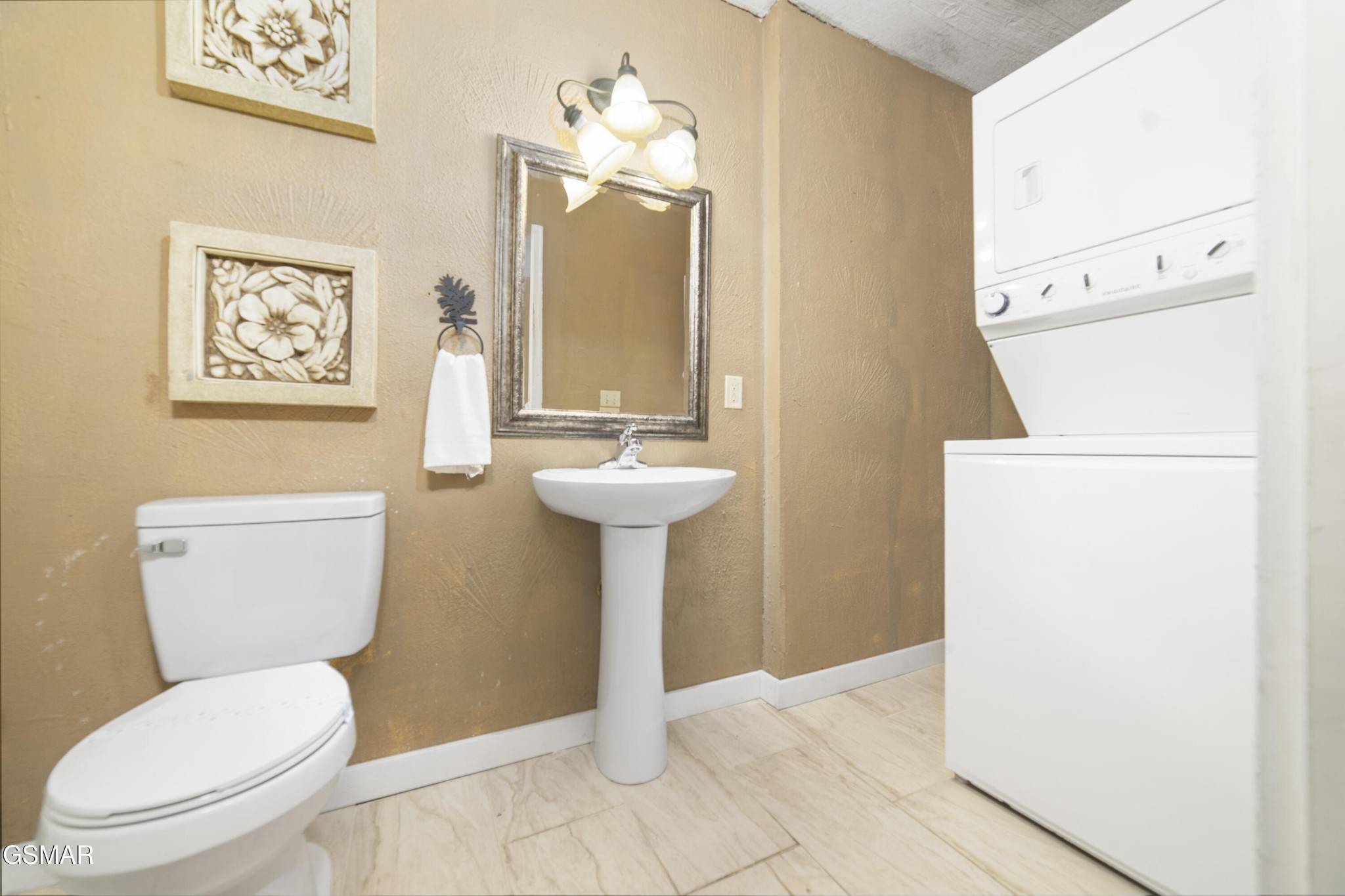 1447 Eagle Cloud Way Property Photo 48