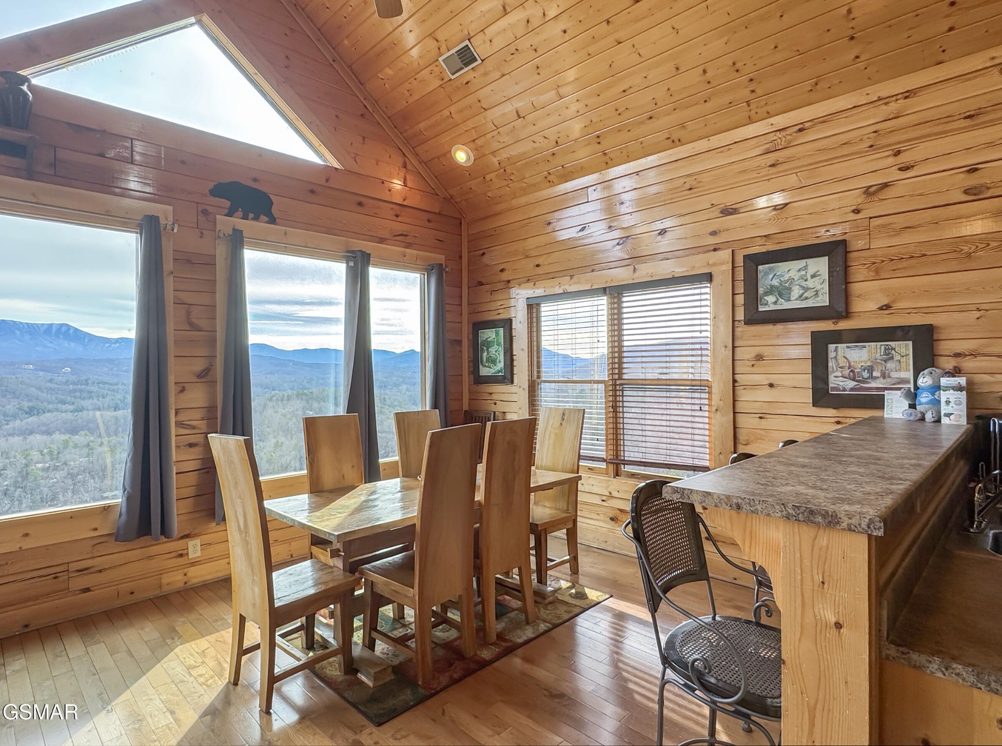 2607 Mountain Glory Trail Property Photo 12