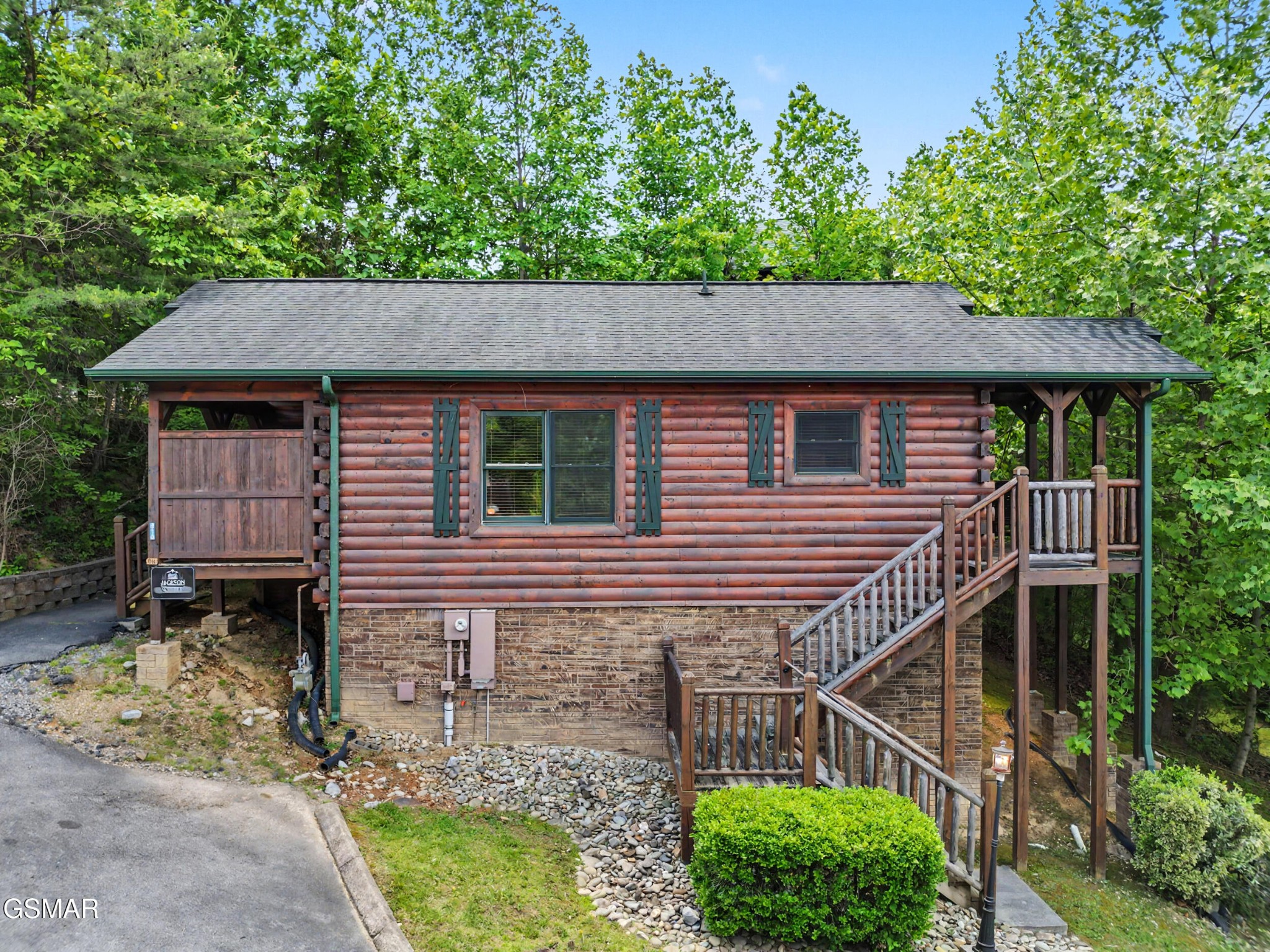 816 Spirit Loop Way Property Photo 1