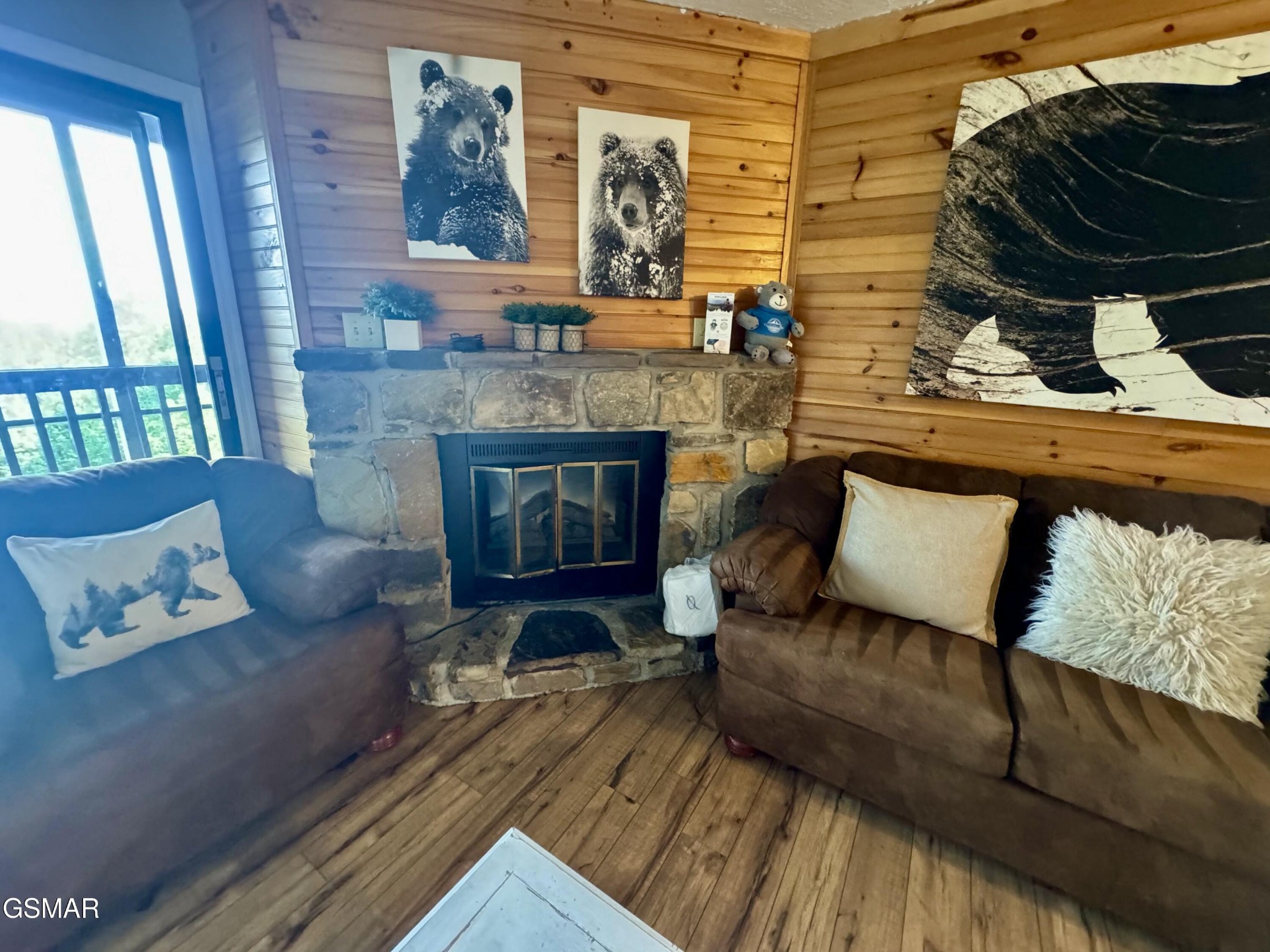 1102 Ski View Drive Property Photo 11