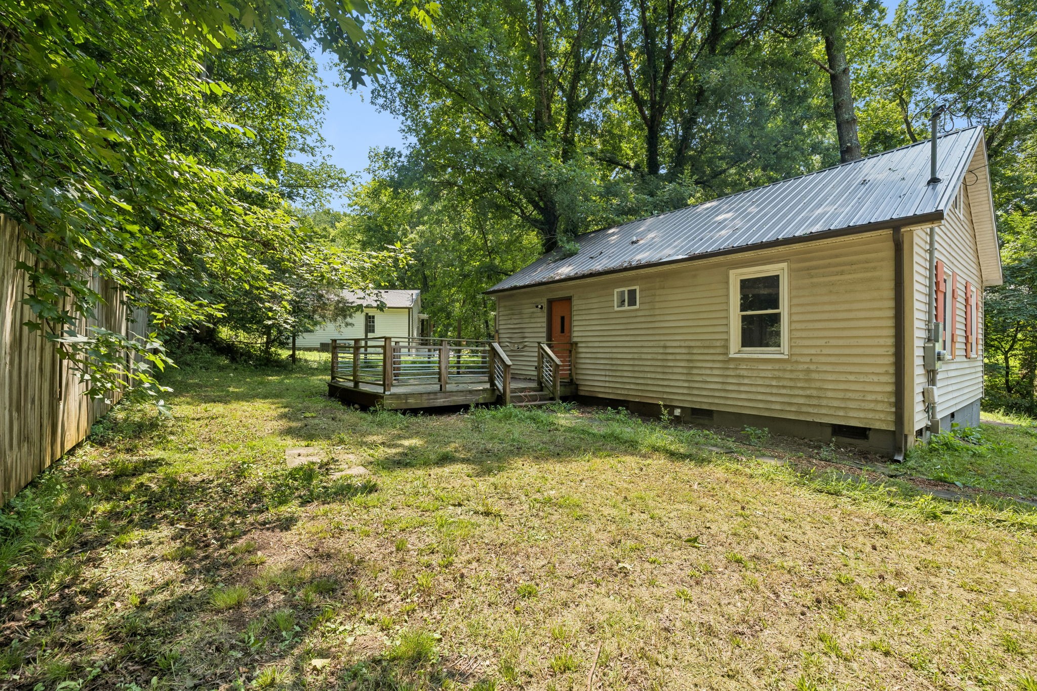 713 Woodlawn Dr Property Photo 21