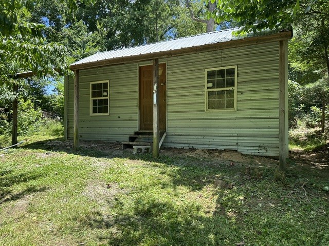 17 Wilkins Ln Property Photo 1