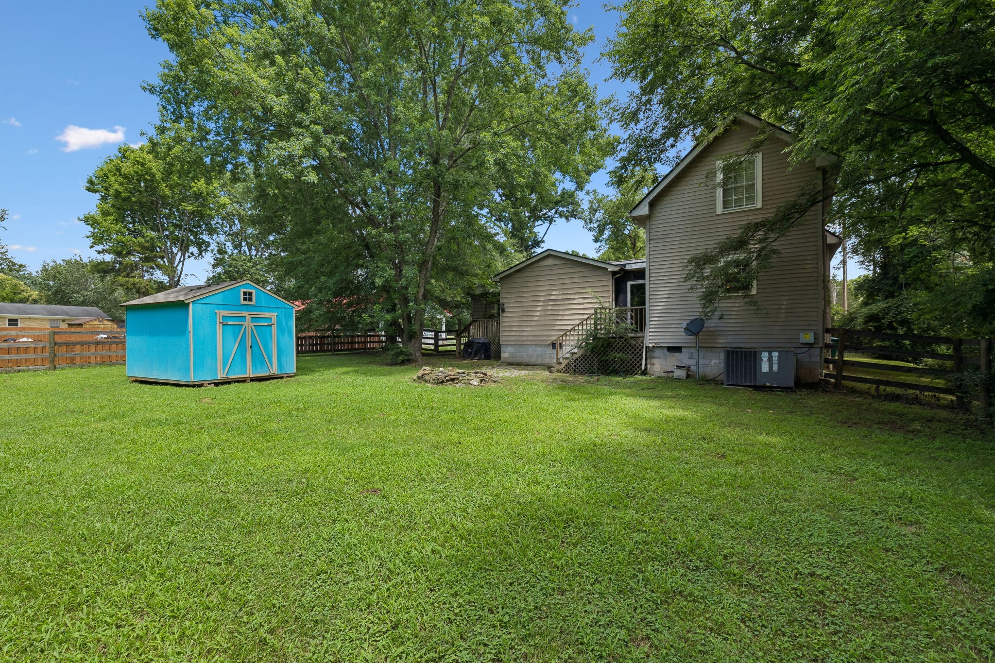 1804 Mars St Property Photo 36