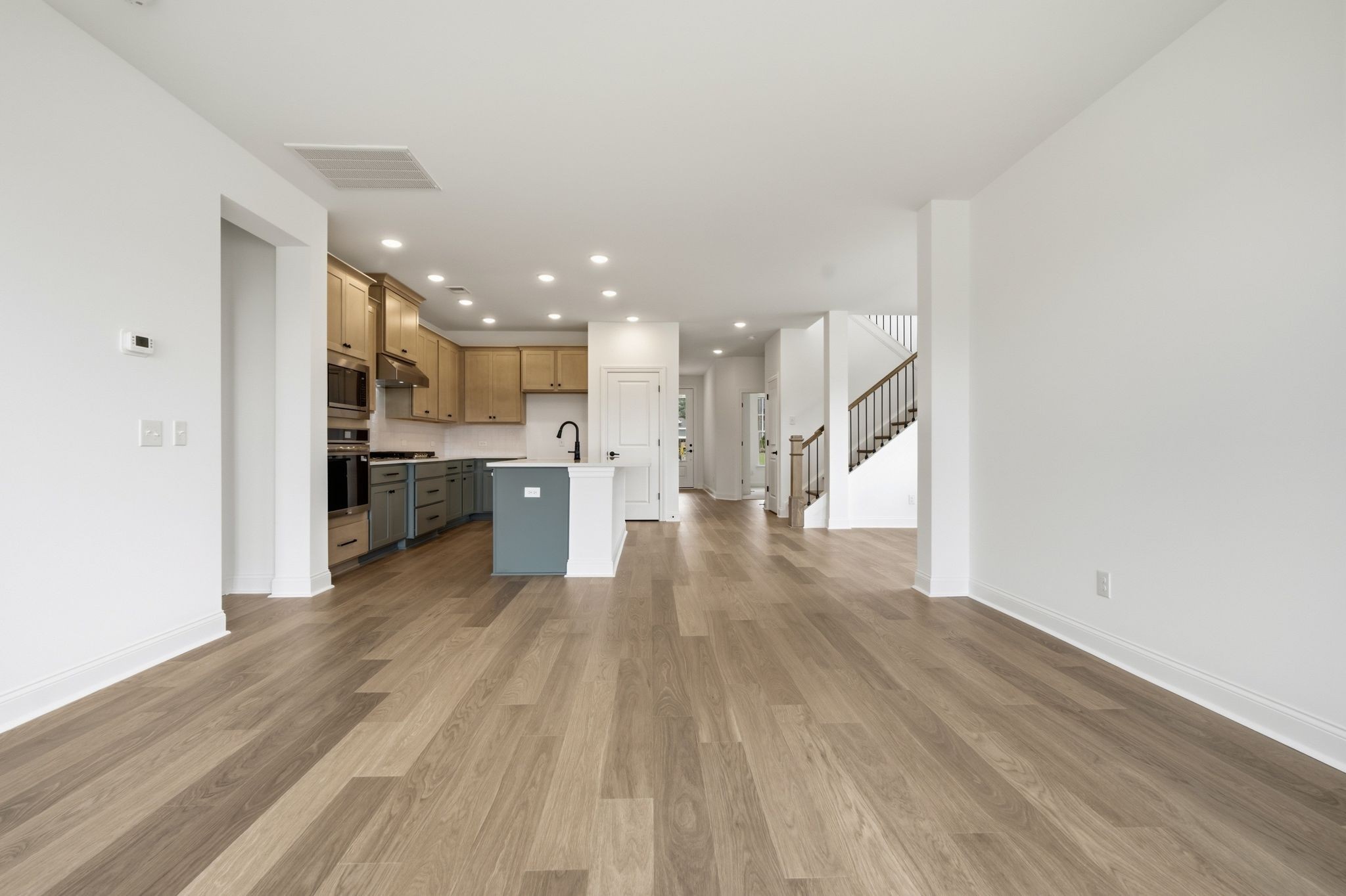 1096 Callaway Drive Property Photo 10