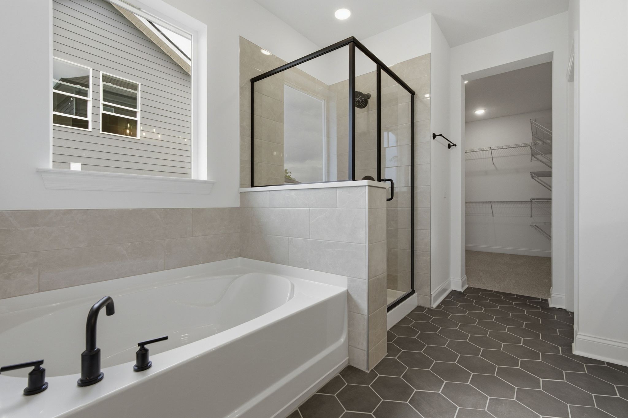 1096 Callaway Drive Property Photo 20