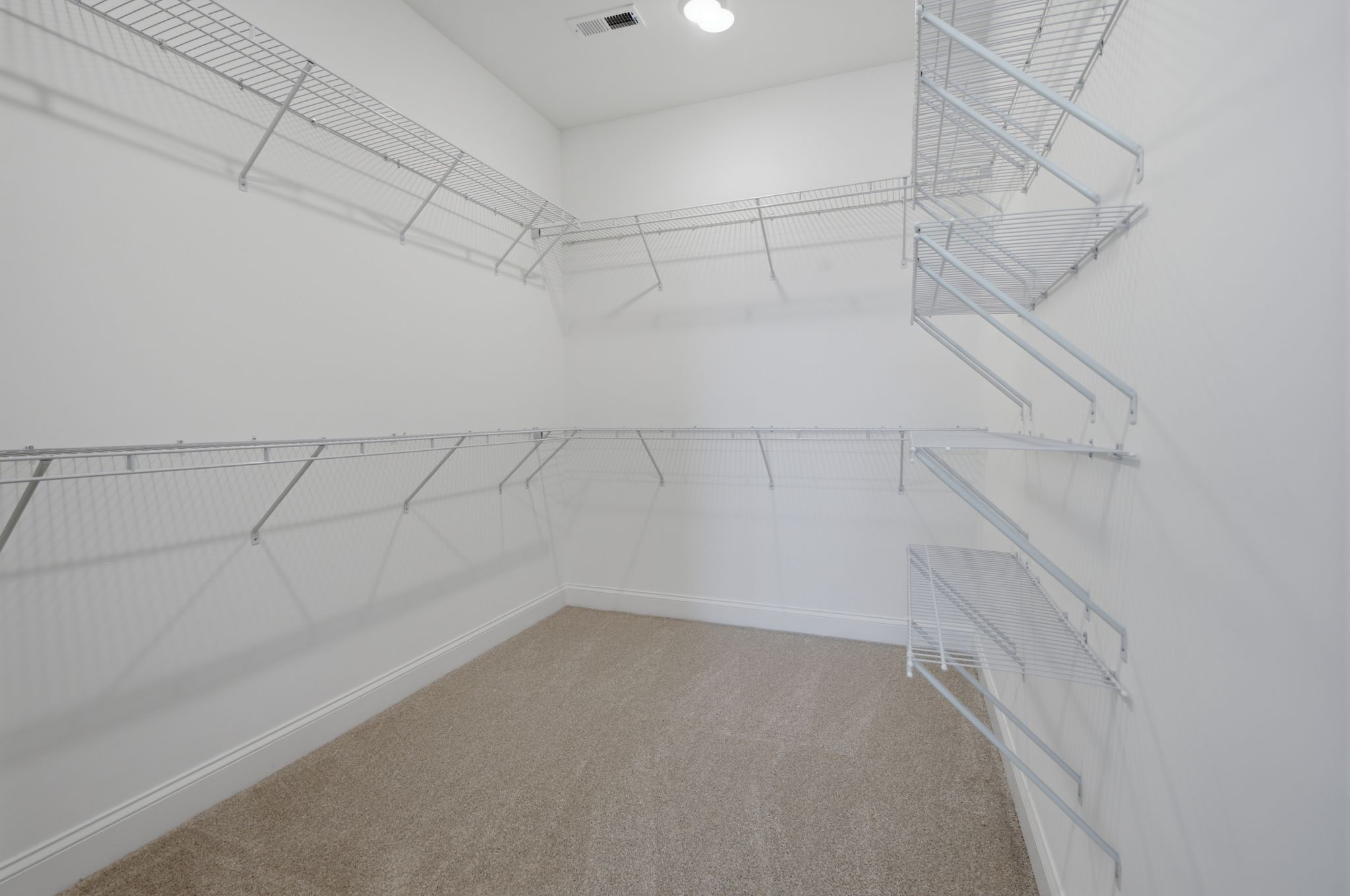 1096 Callaway Drive Property Photo 22