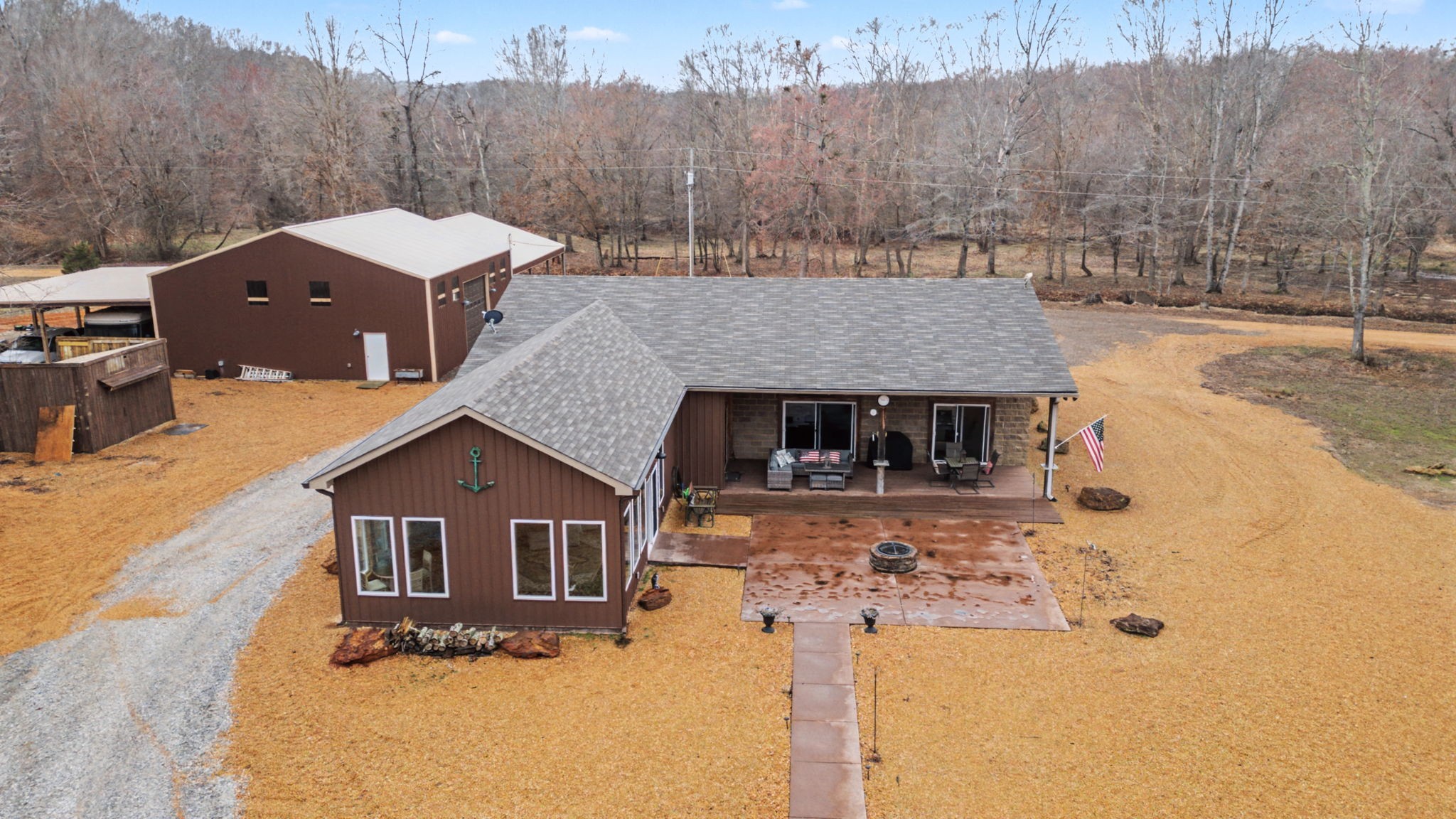 11957 Hwy 79n Property Photo 6