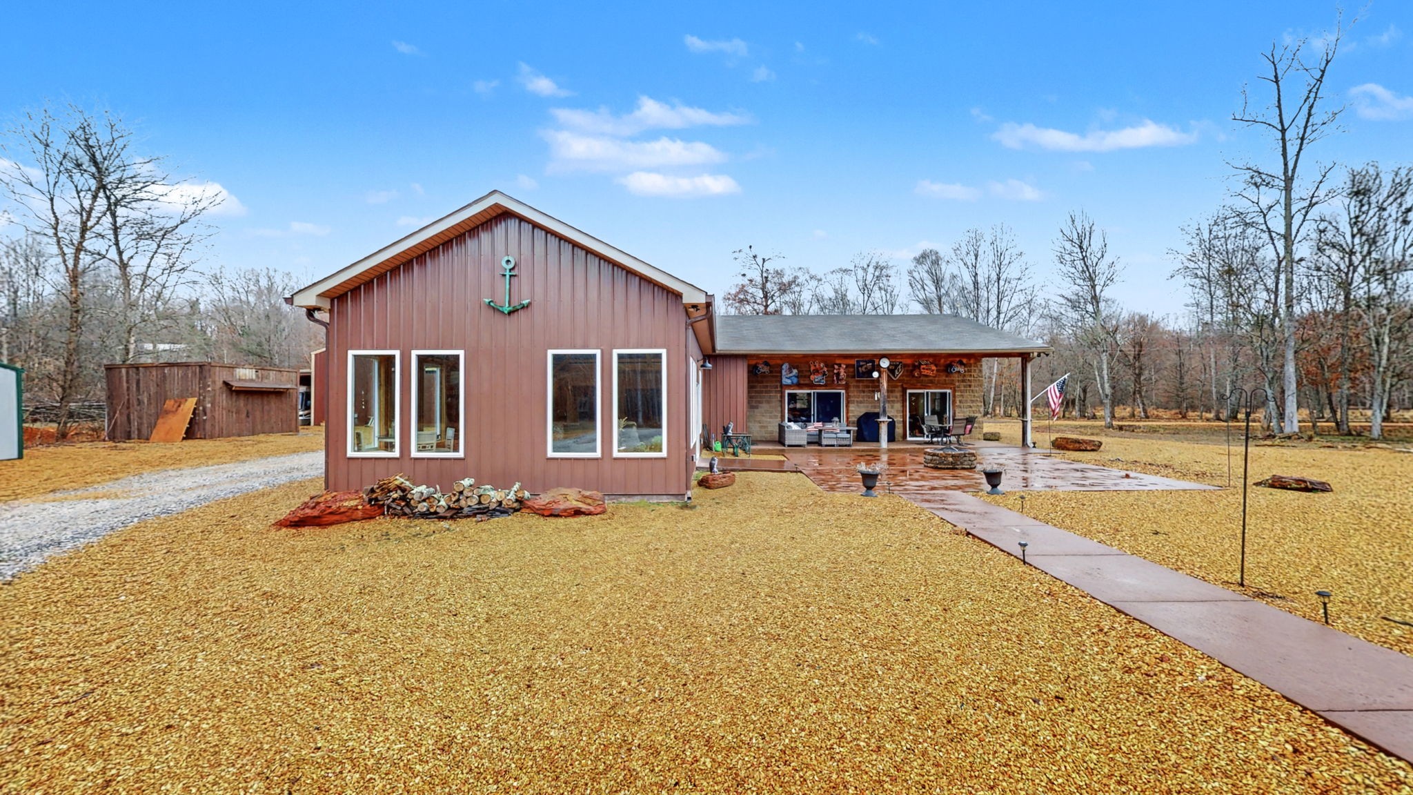 11957 Hwy 79n Property Photo 9