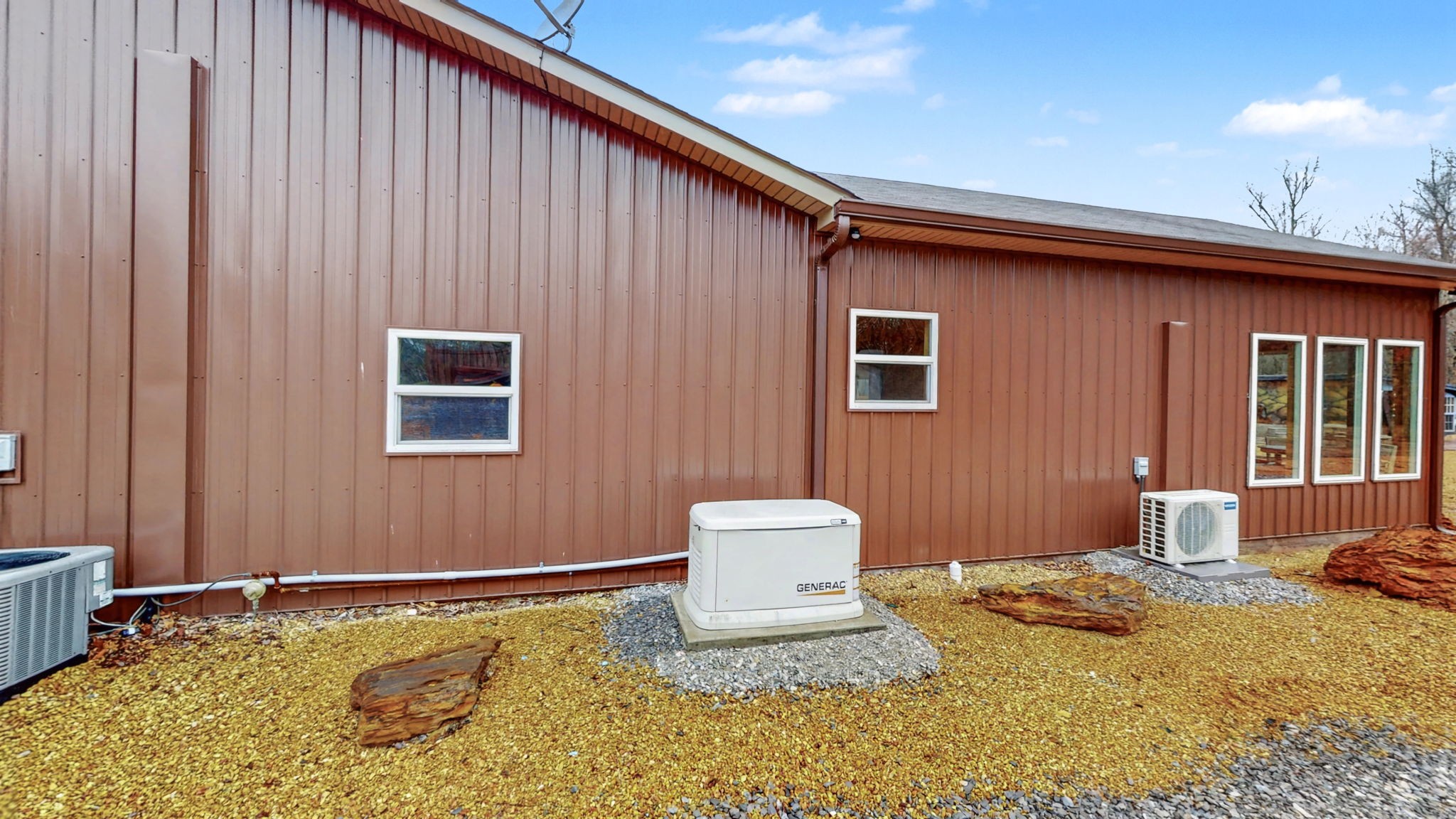 11957 Hwy 79n Property Photo 45