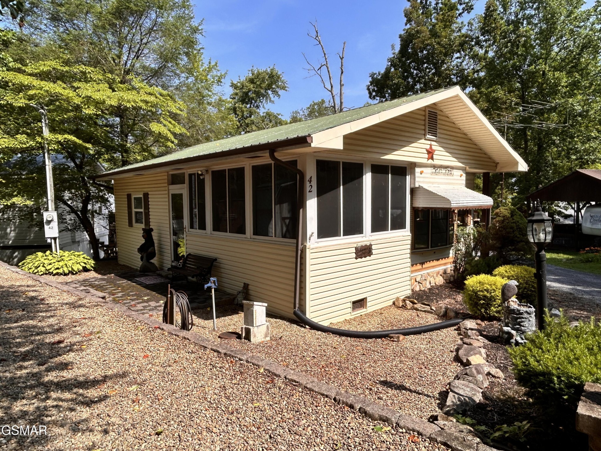 261 Lily Way Property Photo 1